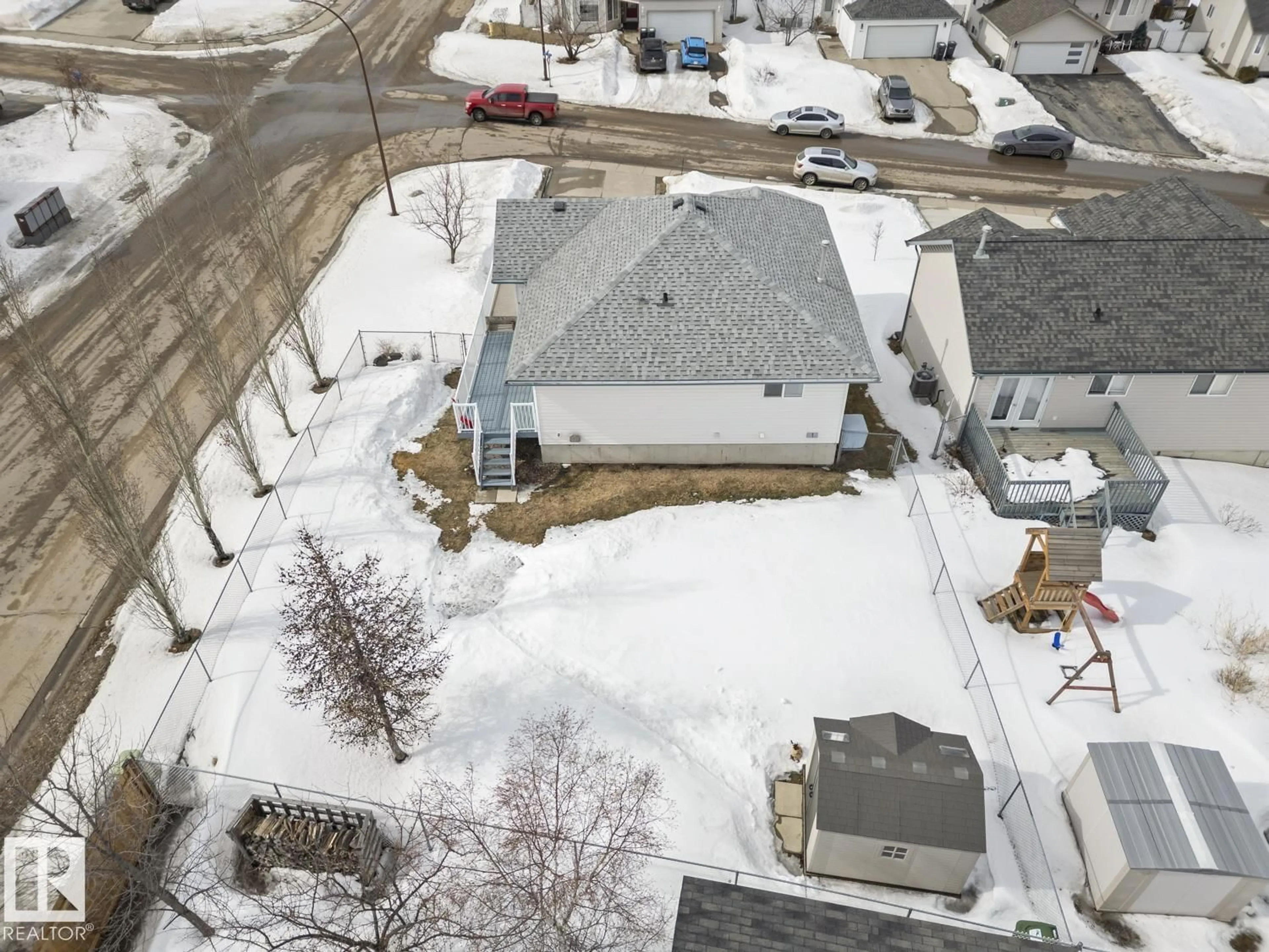 A pic from outside/outdoor area/front of a property/back of a property/a pic from drone, street for 616 20 ST, Cold Lake Alberta T9M2B7