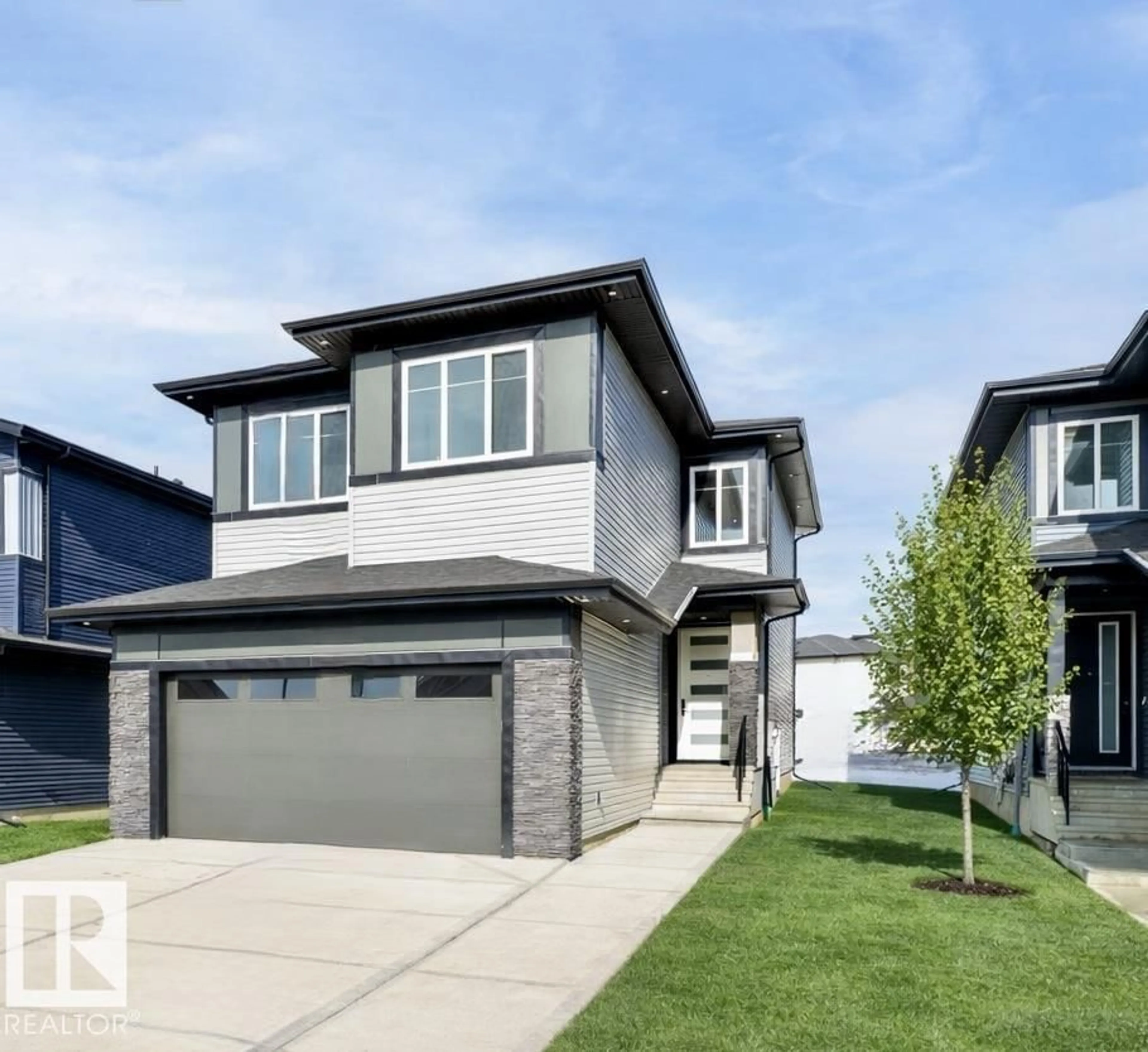 Home with vinyl exterior material, street for 5913 17 STREET, Rural Leduc County Alberta T4X3C6