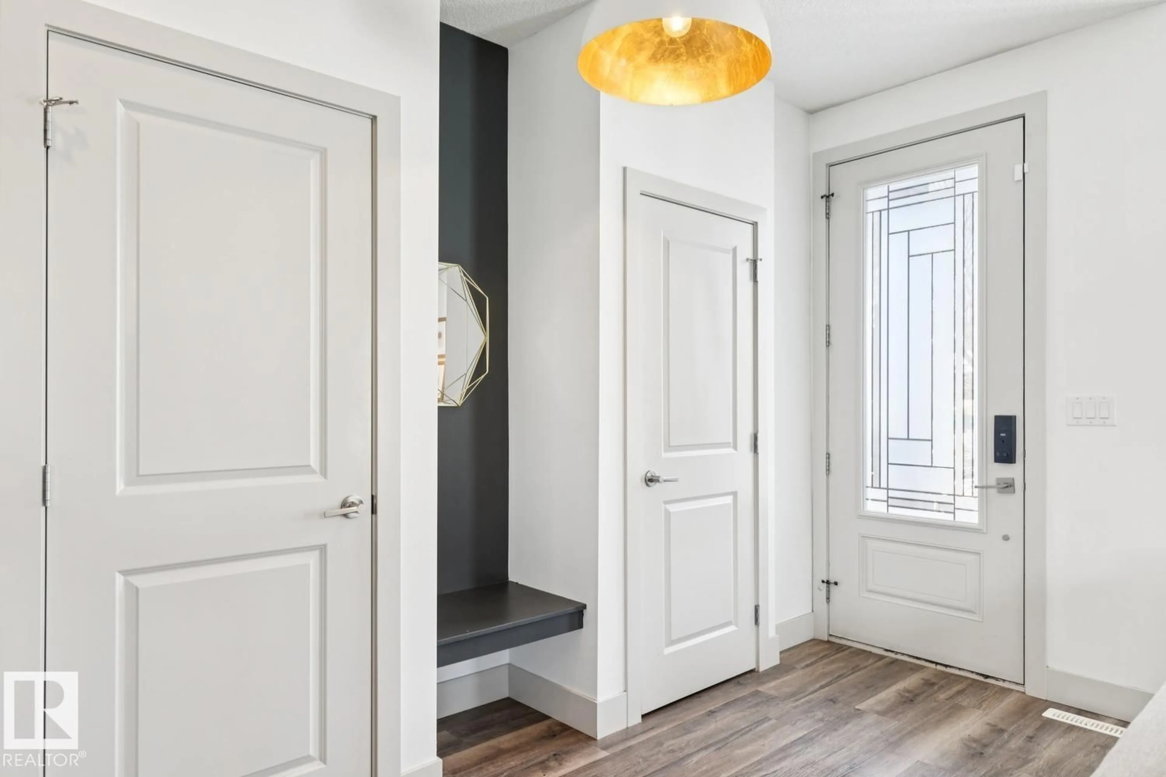 Indoor entryway for 3813 111 AV, Edmonton Alberta T5W0J9