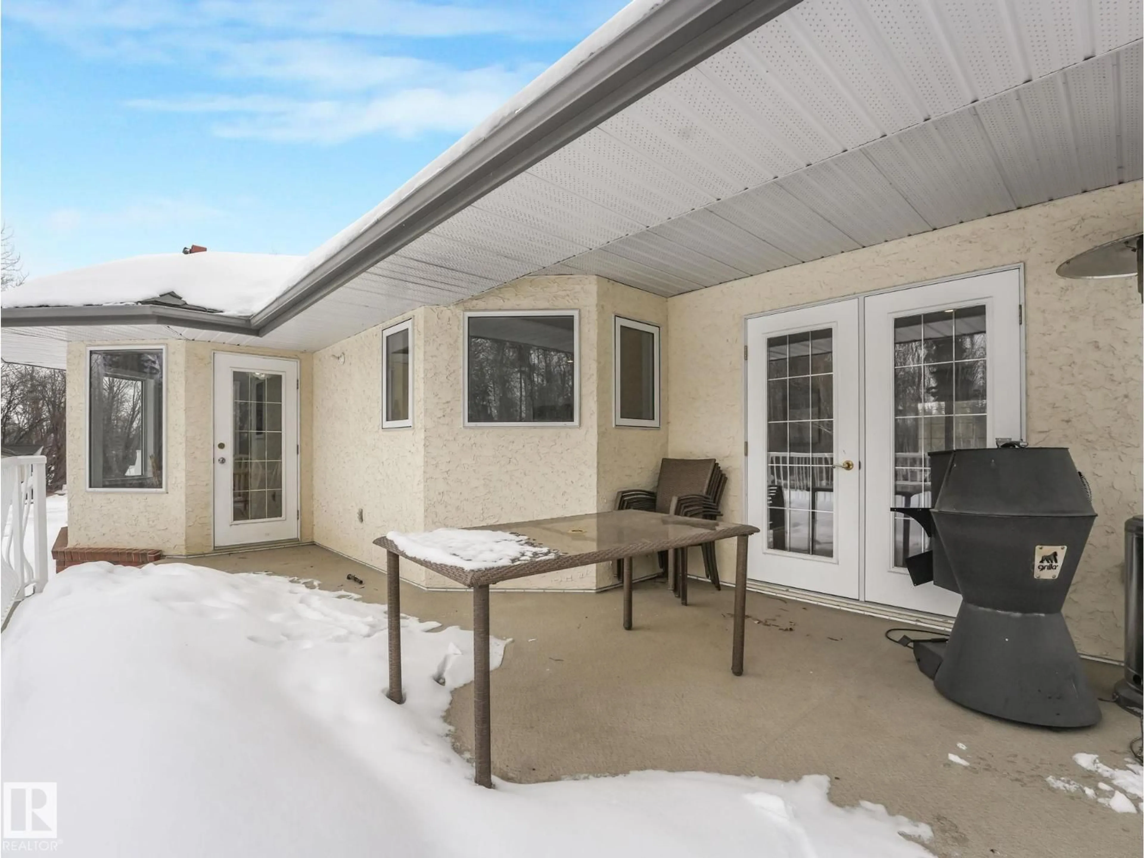 Patio, street for 22218 TWP 584, Rural Thorhild County Alberta T0A3J0