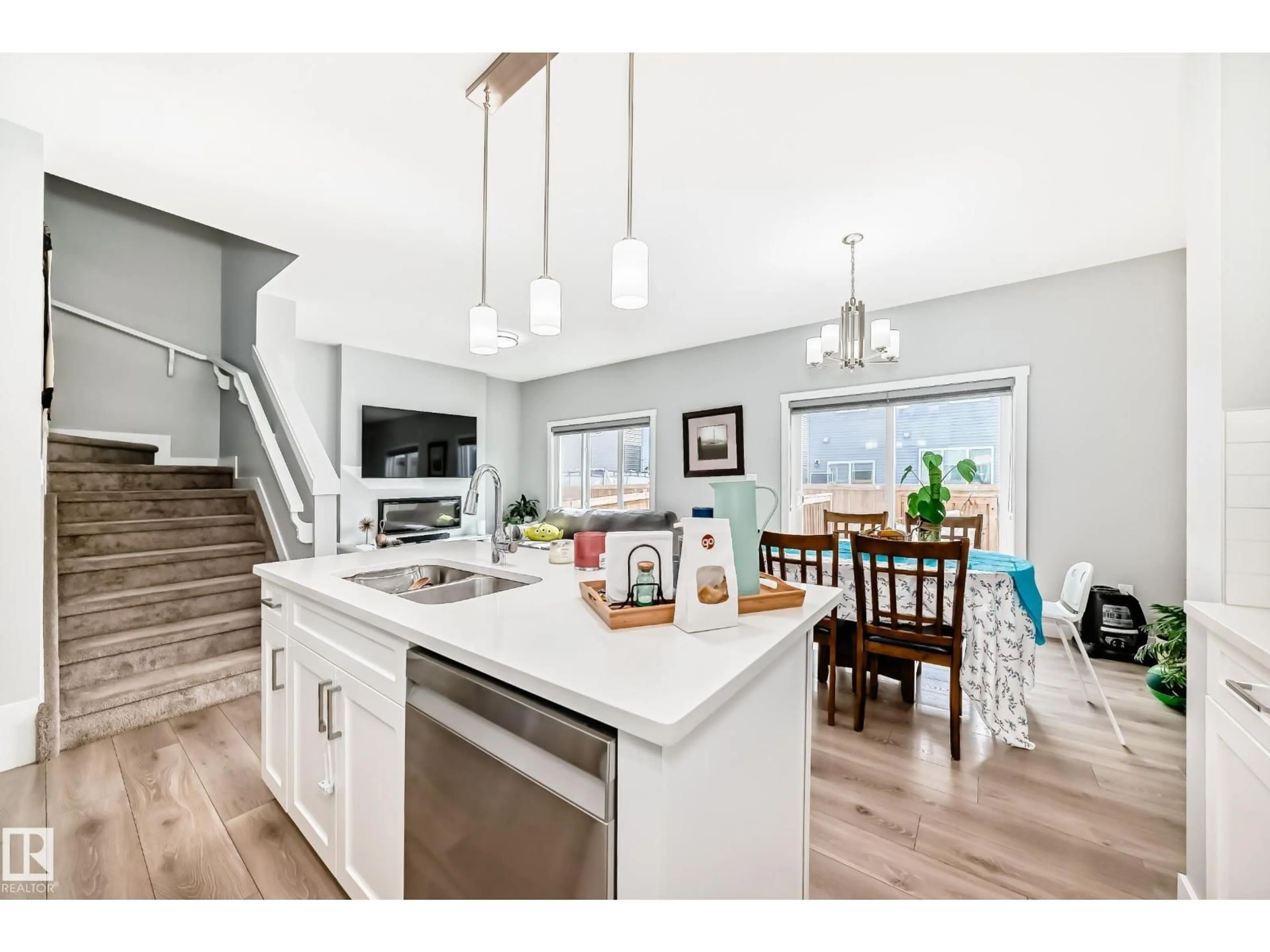 Open concept kitchen, unknown for 19635 29 AV, Edmonton Alberta T6M1M2