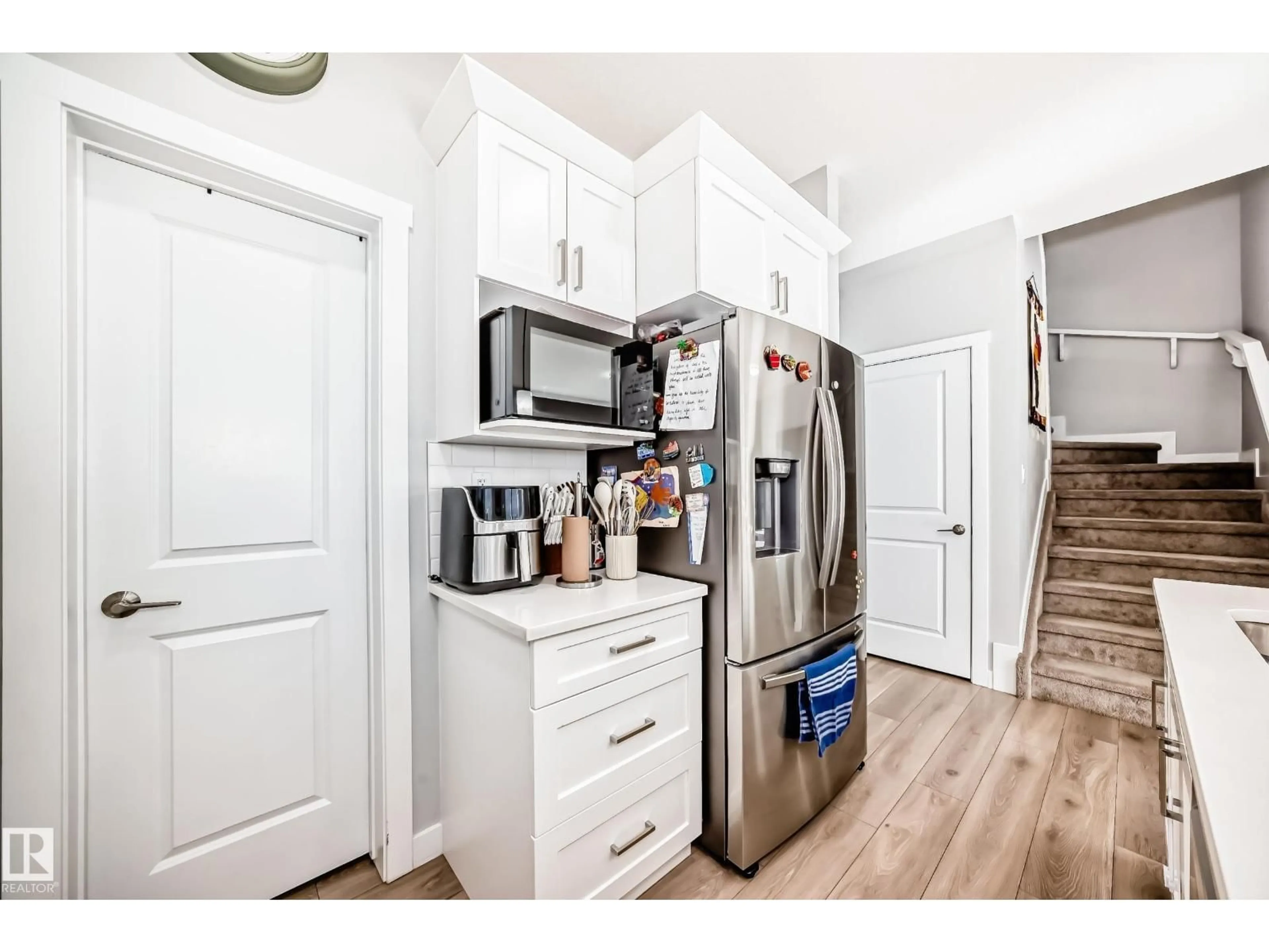 Unknown for 19635 29 AV, Edmonton Alberta T6M1M2