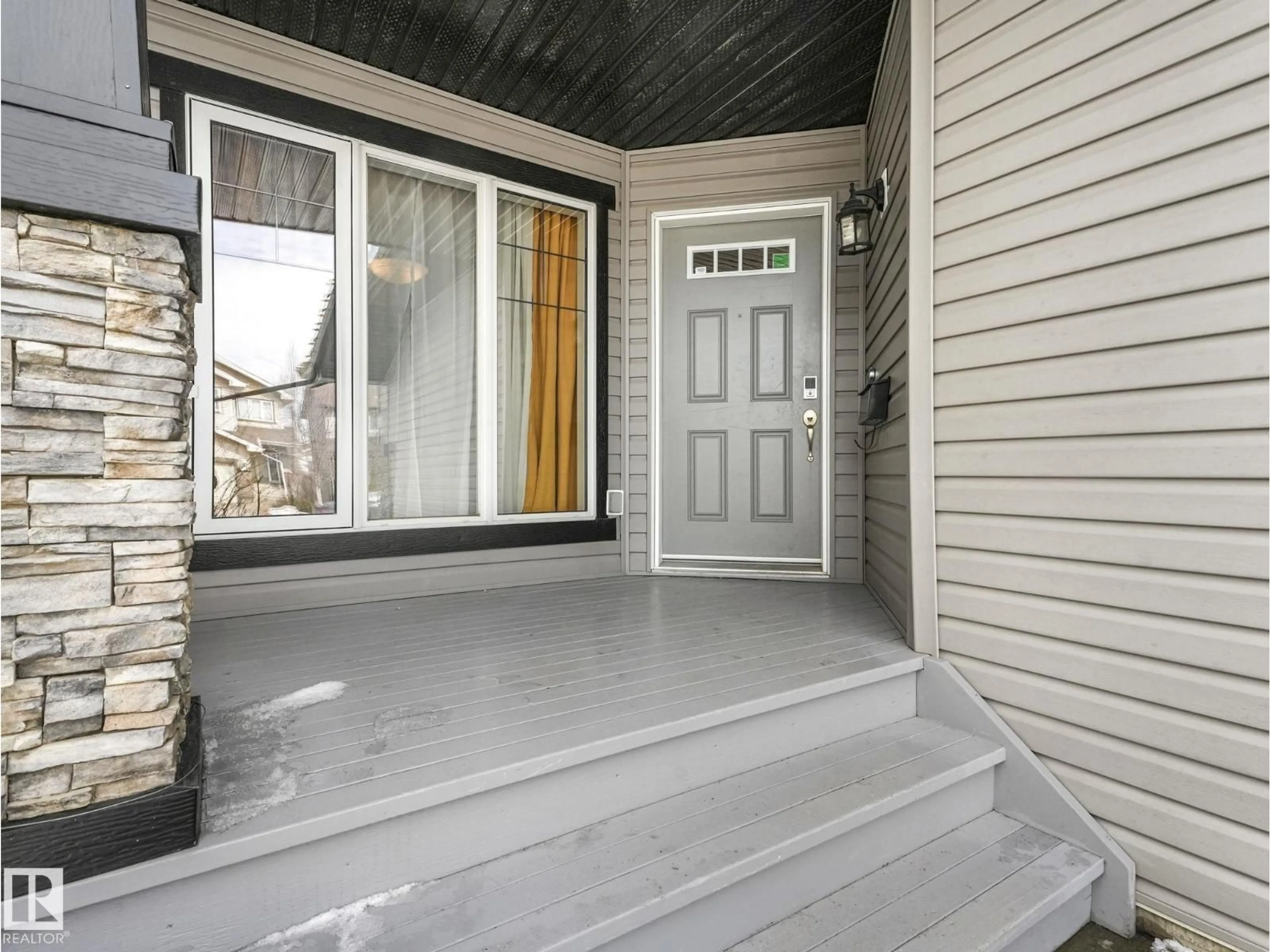 Unknown for 20759 58 AV, Edmonton Alberta T6M0K9