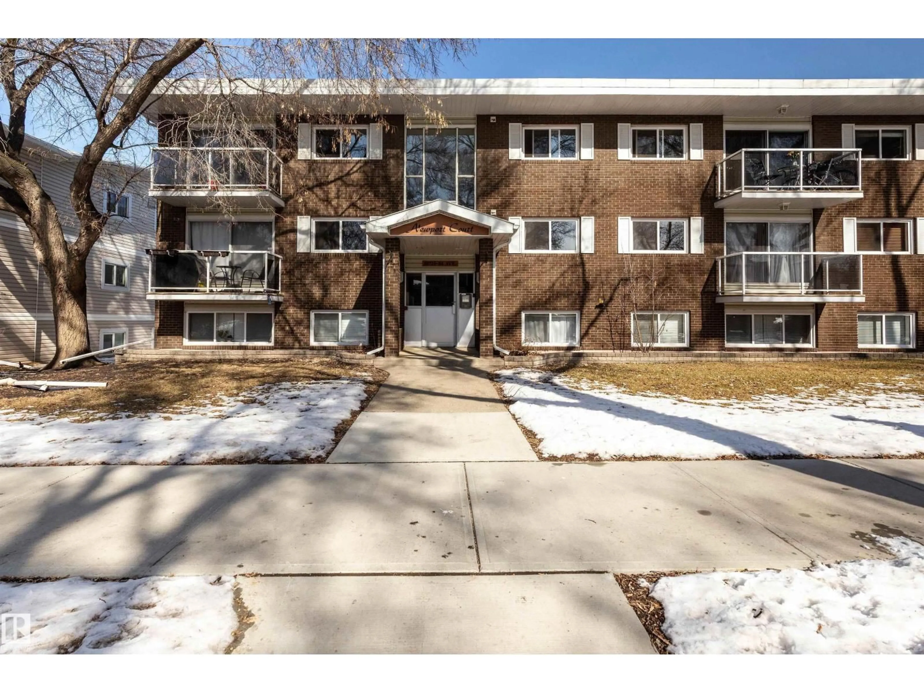 Unknown for 201 - 10720 84 AV, Edmonton Alberta T6E2H9