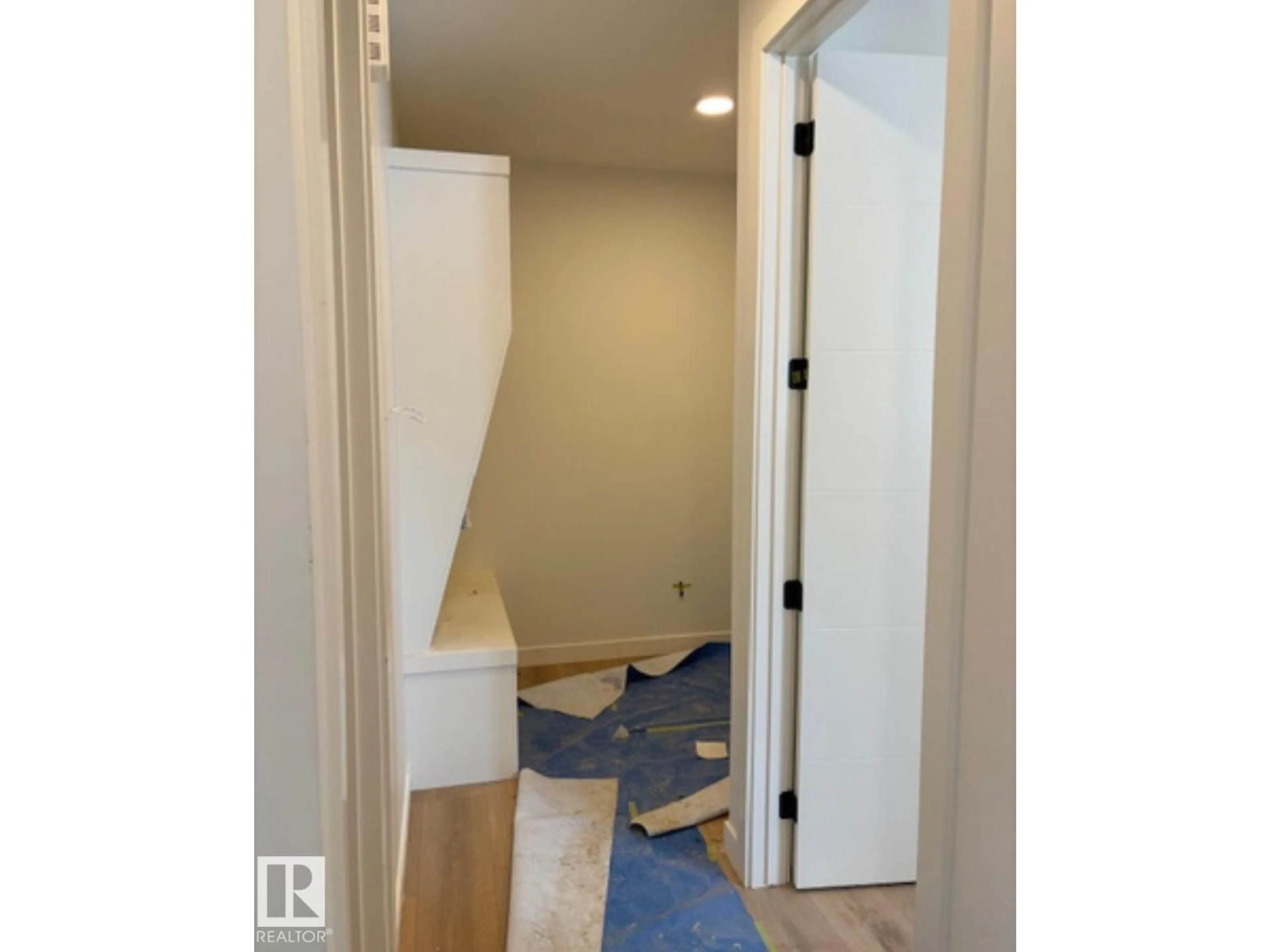 Unknown for 6 ENNS, Fort Saskatchewan Alberta T8L0Z4