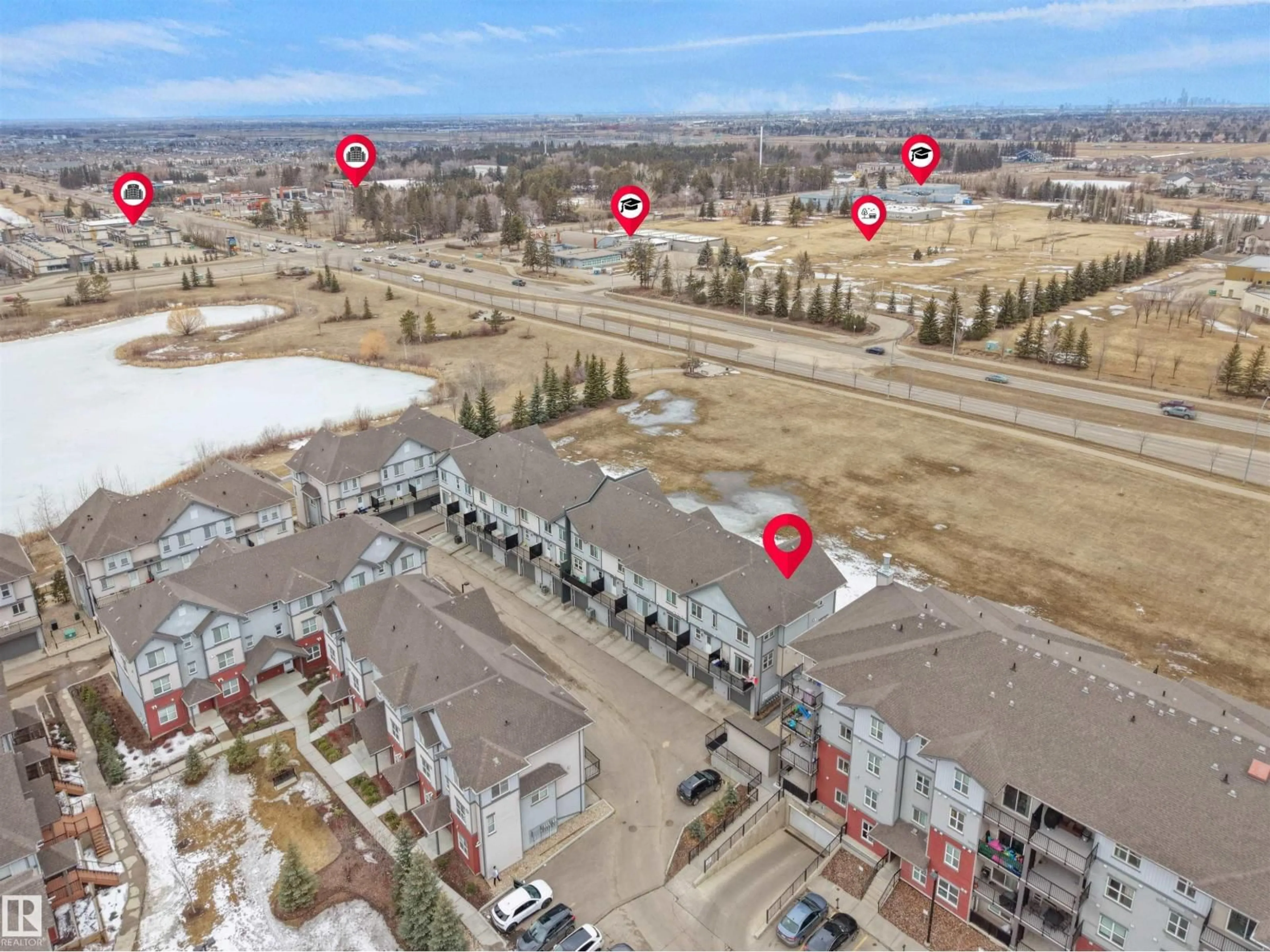 A pic from outside/outdoor area/front of a property/back of a property/a pic from drone, unknown for 655 - 64 WATT BV, Edmonton Alberta T6X0Y2