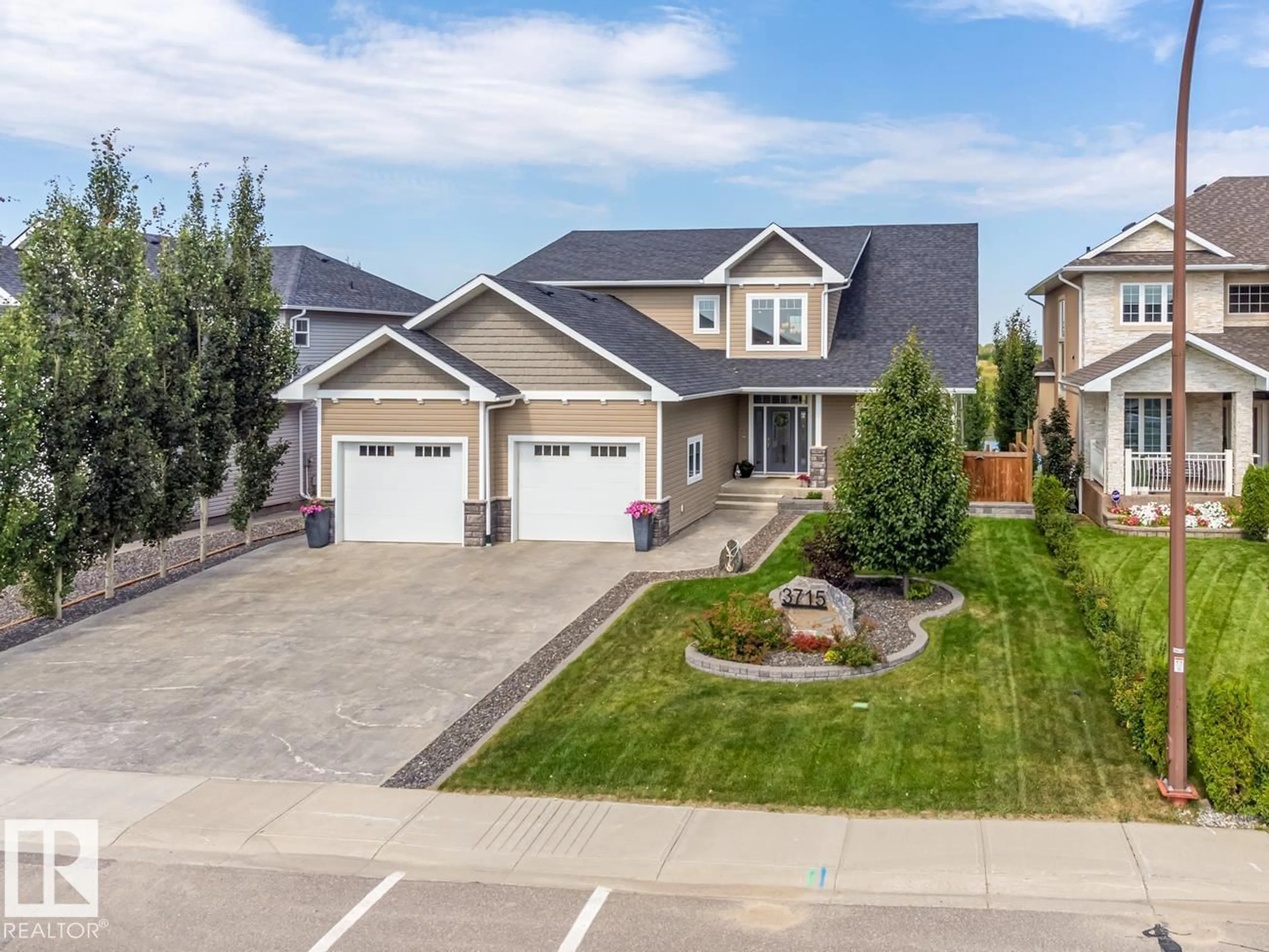 A pic from outside/outdoor area/front of a property/back of a property/a pic from drone, street for 3715 BEAU VISTA BV, Bonnyville Town Alberta T9N0A9