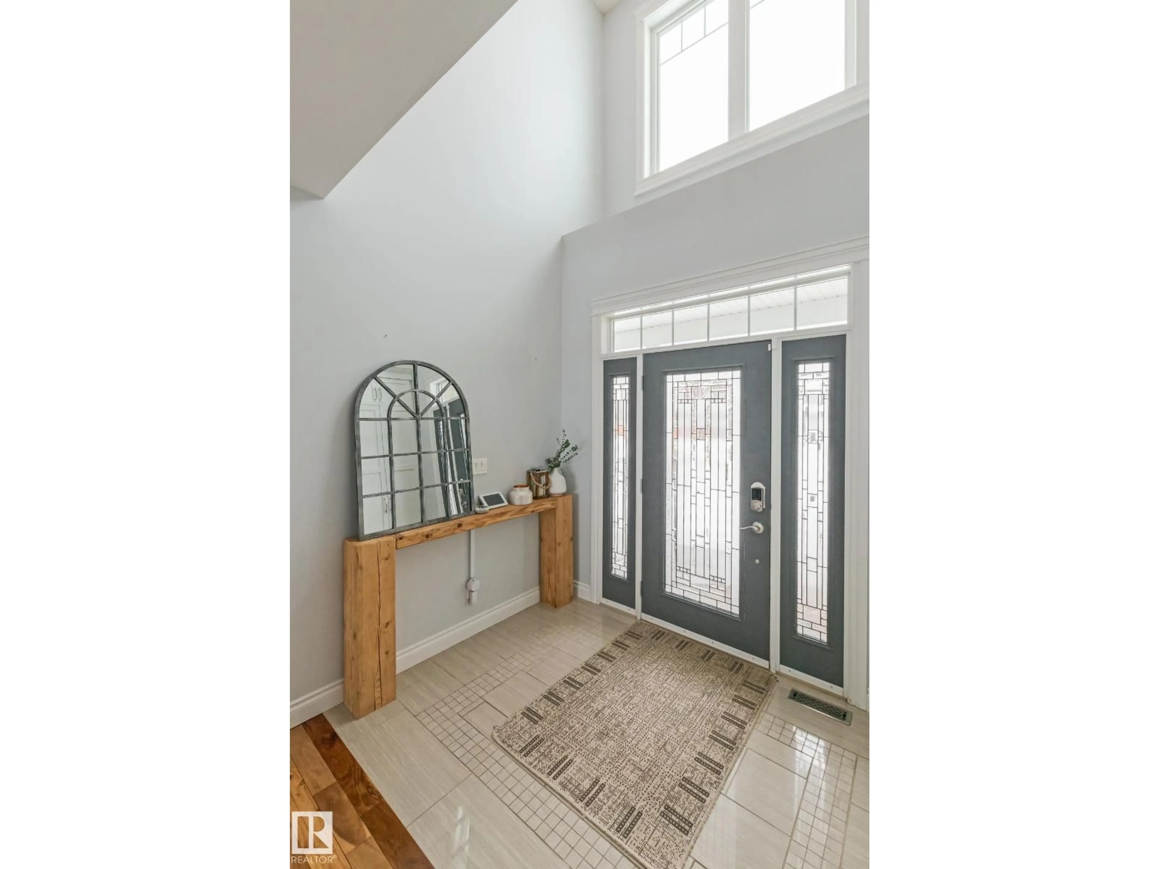 Indoor entryway for 3715 BEAU VISTA BV, Bonnyville Town Alberta T9N0A9