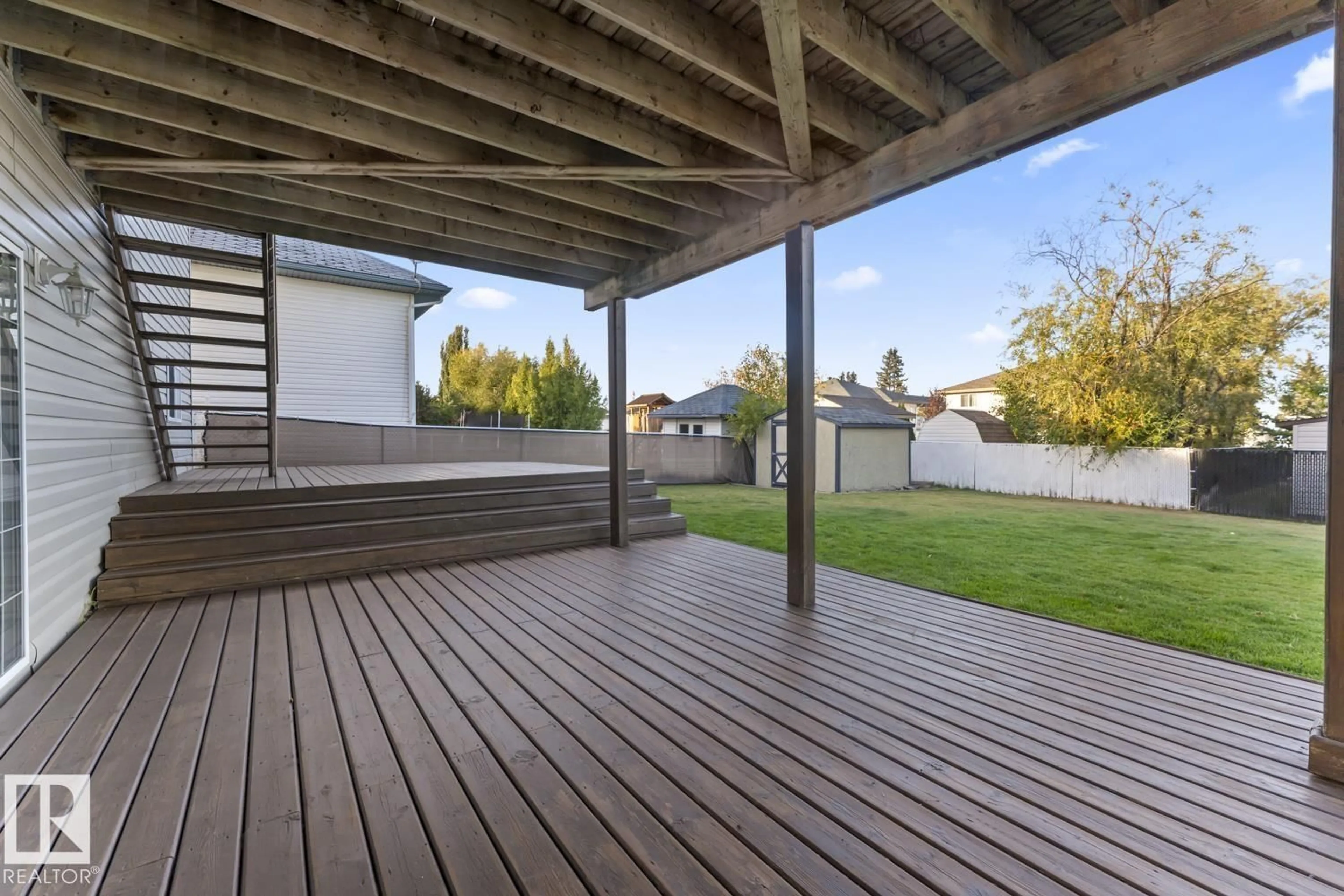 Patio, street for 802 26 ST, Cold Lake Alberta T9M1X8