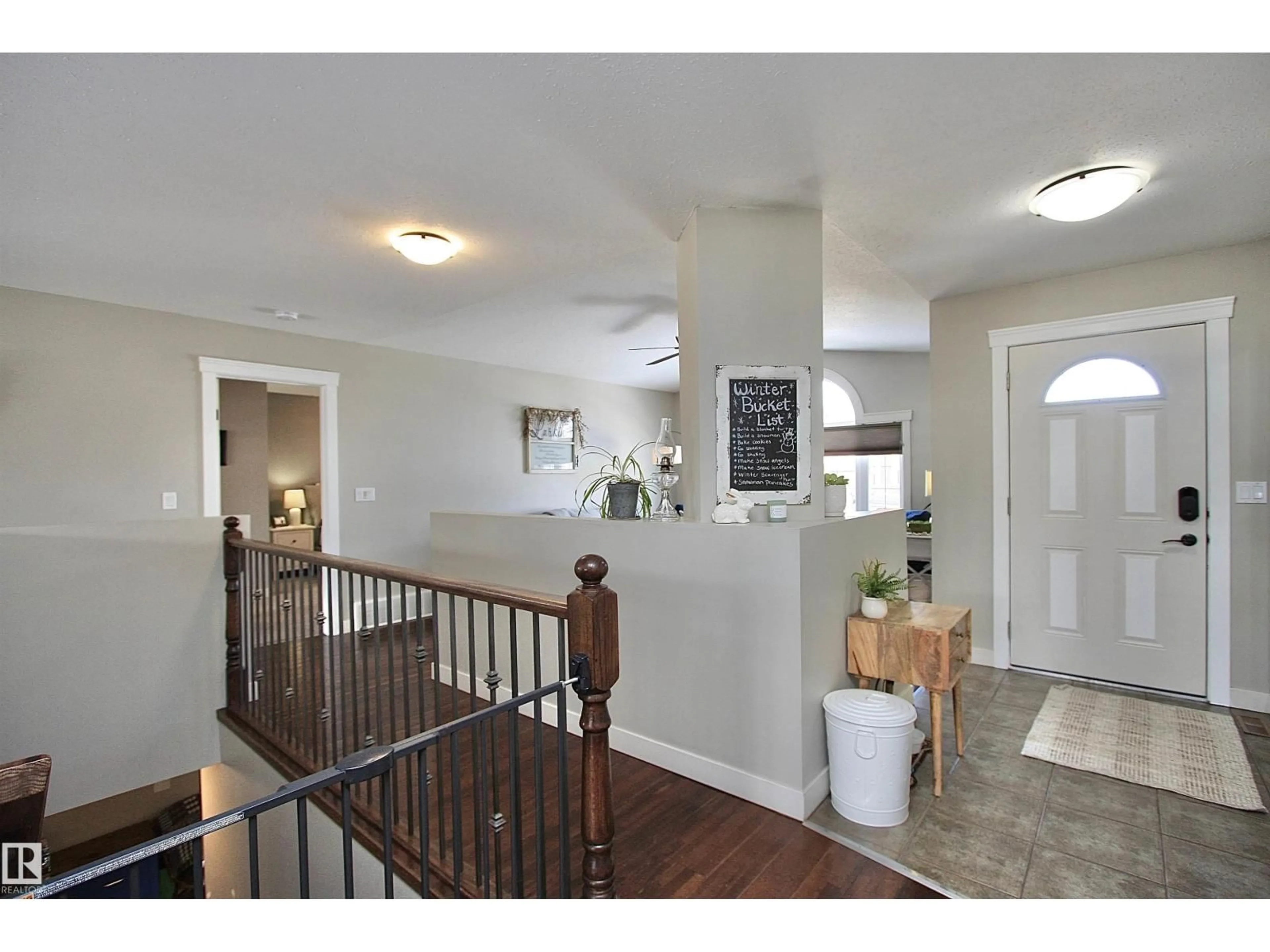 Indoor entryway for CL - 5512 52 ST, Bashaw Alberta T0B0H0