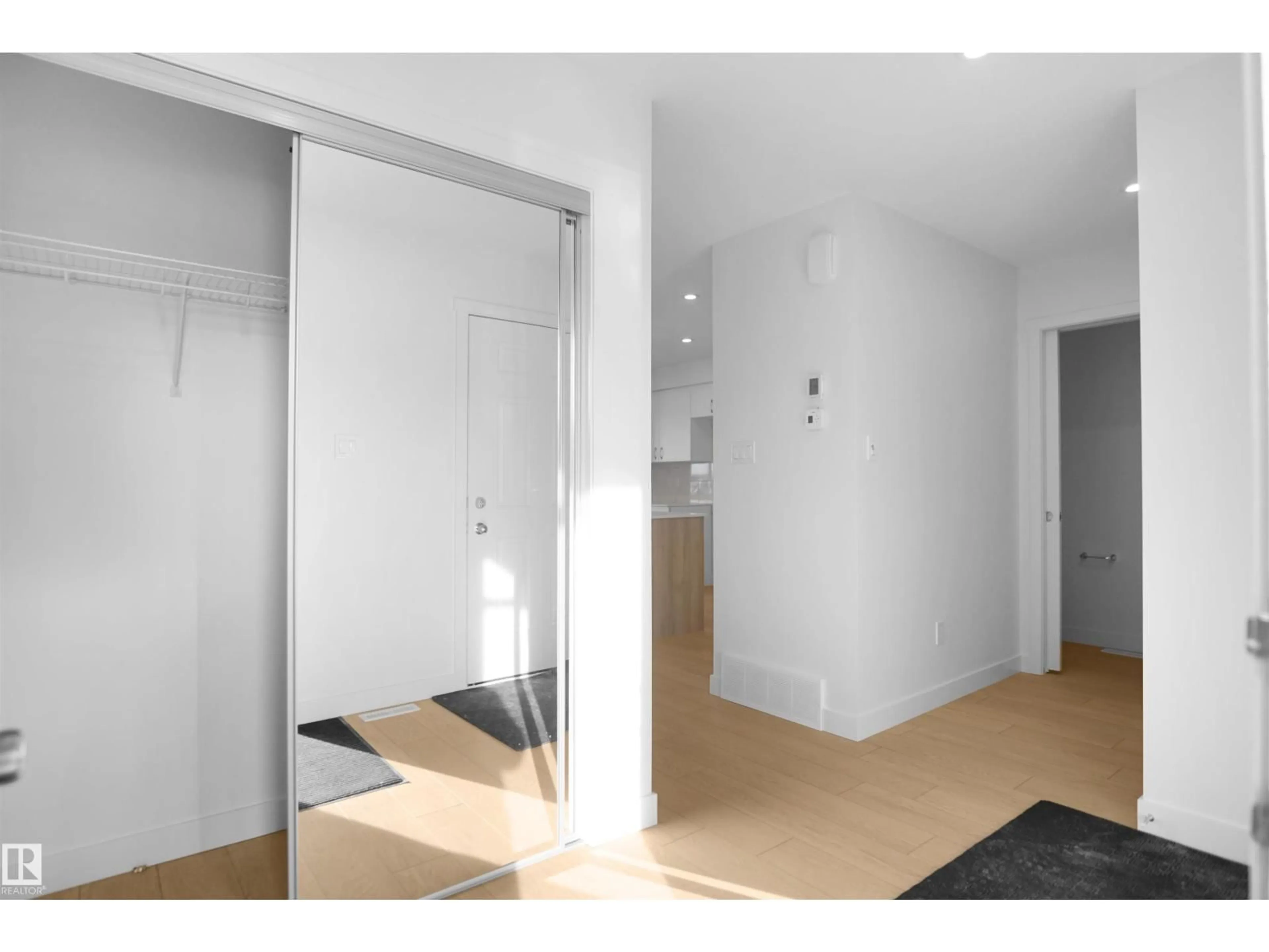 Unknown for NW - 1535 208 ST, Edmonton Alberta T6W5T6