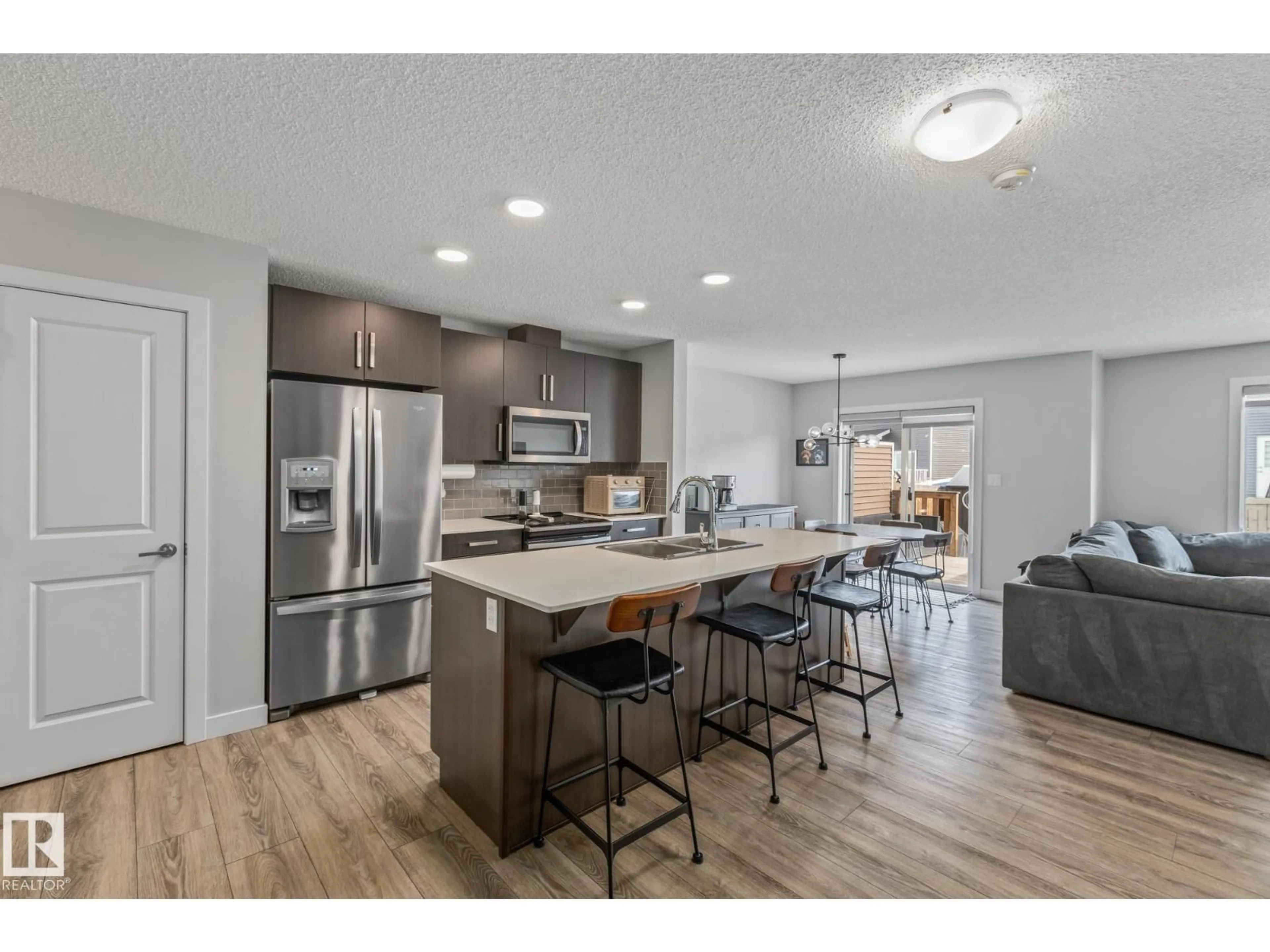 Open concept kitchen, unknown for 856 EBBERS CR, Edmonton Alberta T5Y3V2