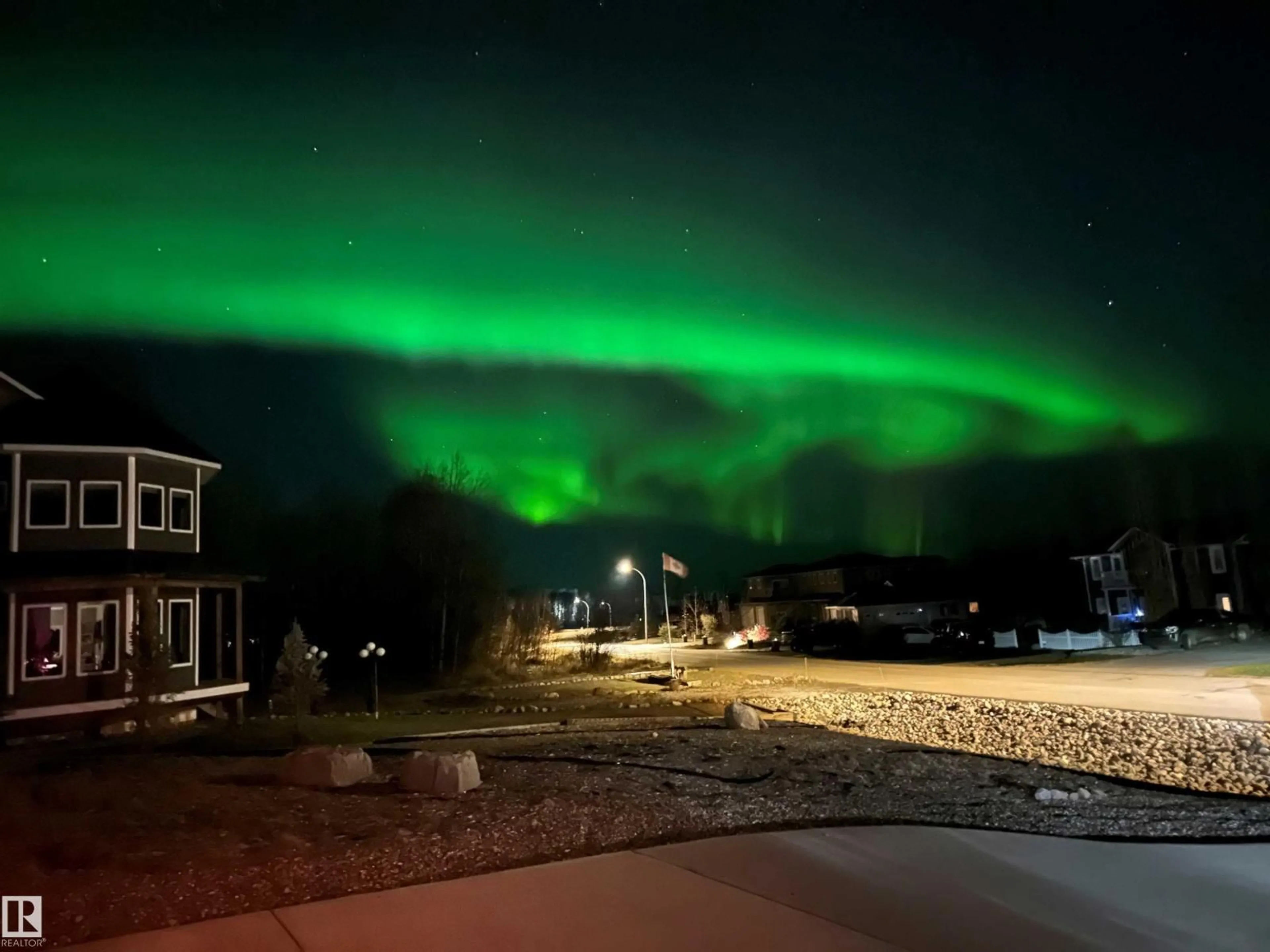 Blurry image for 1513 HORSESHOE BAY ES, Cold Lake Alberta T9M1G8