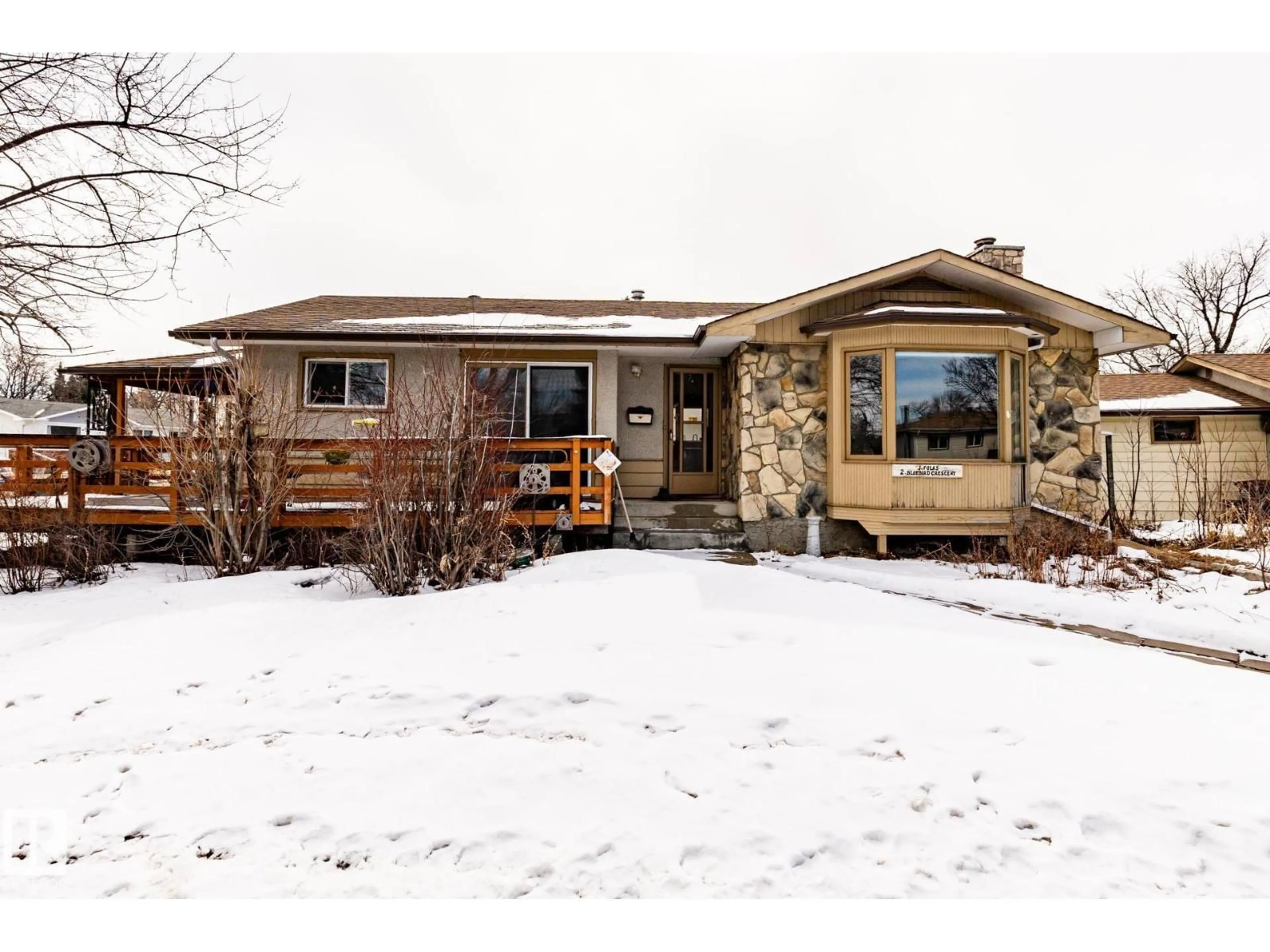 Unknown for 2 BLUEBIRD CR, Sherwood Park Alberta T8A0E7