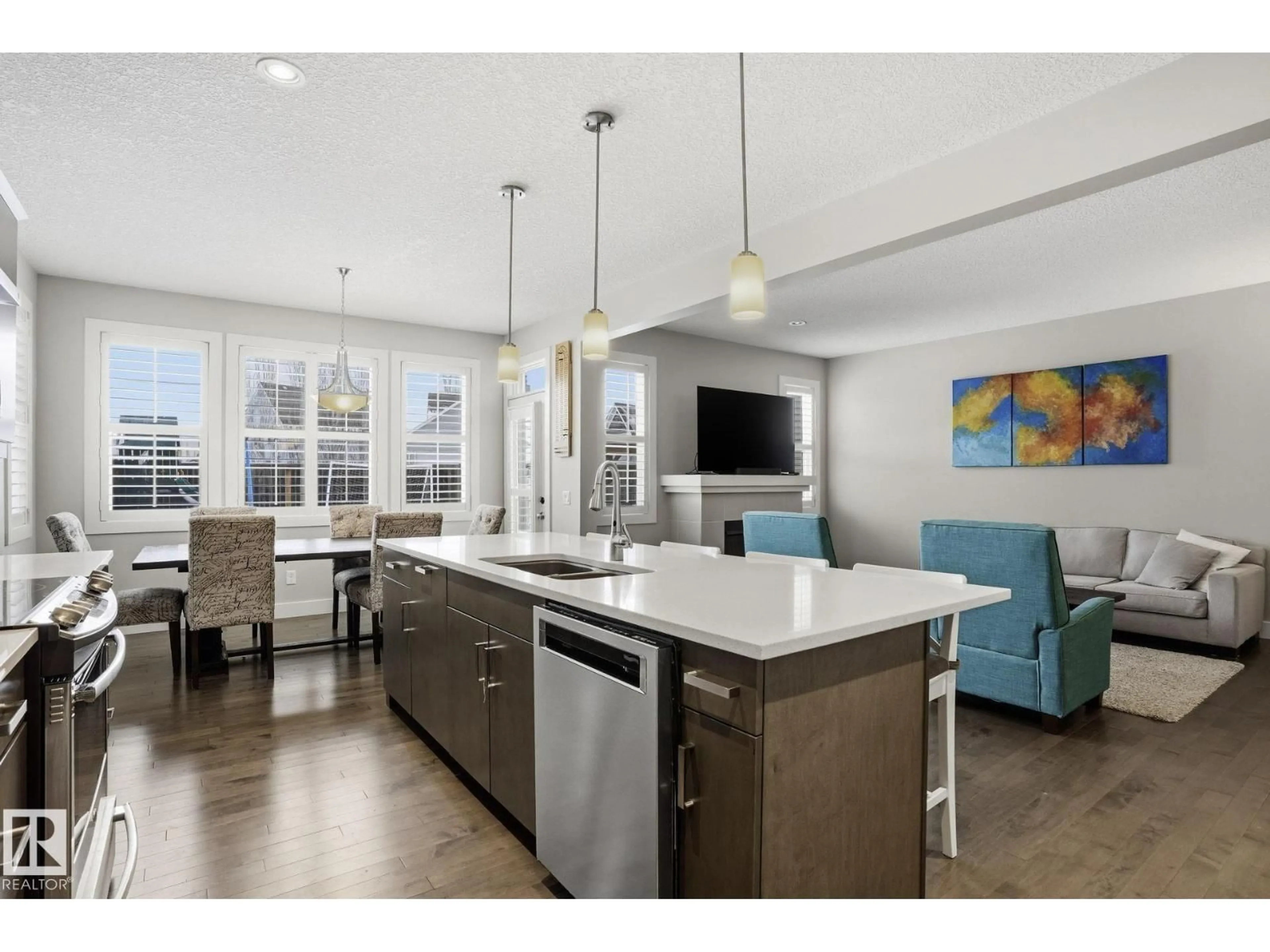 Open concept kitchen, unknown for SW - 1915 77 ST, Edmonton Alberta T6X1V9