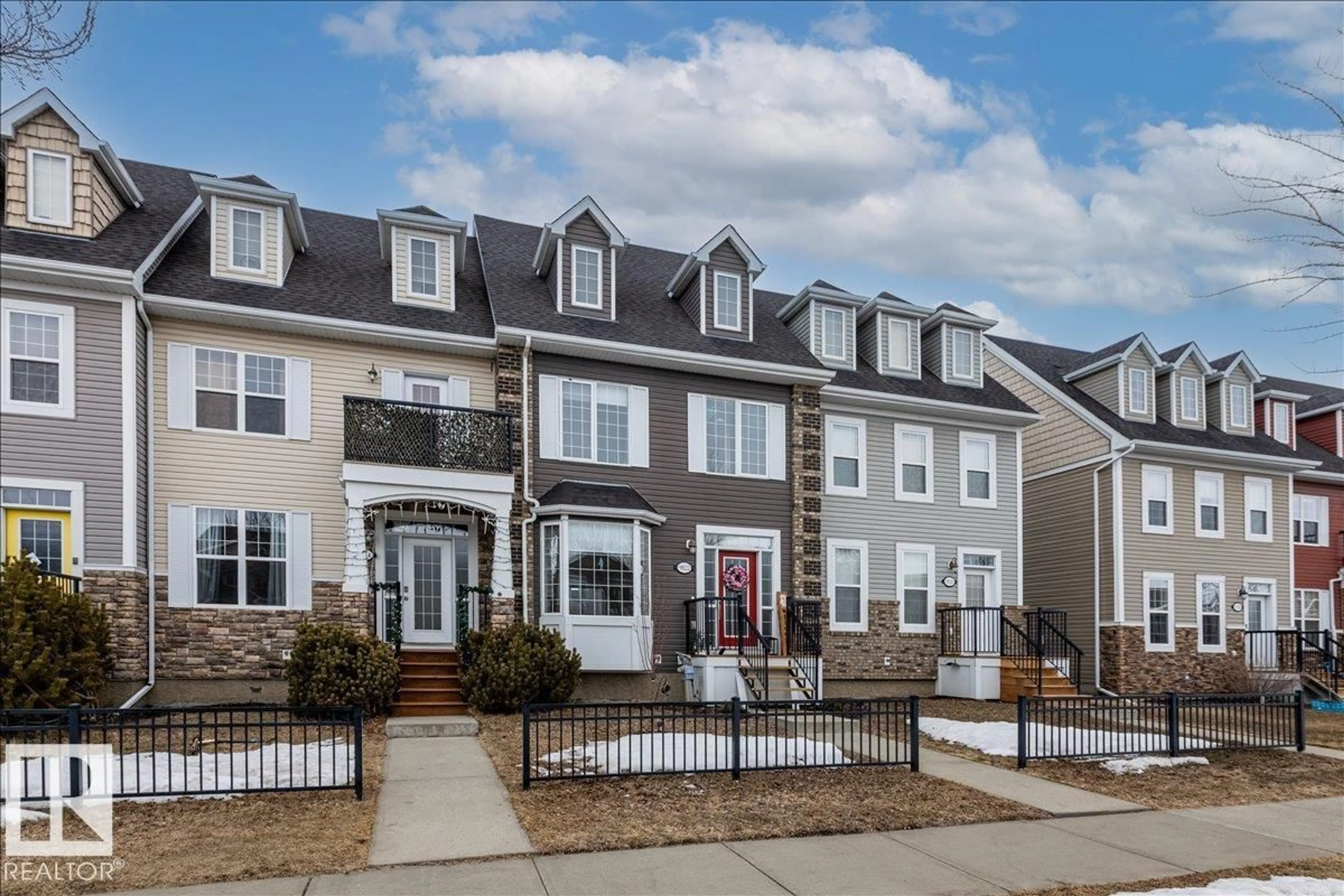 Unknown for 9822 104 AVENUE, Morinville Alberta T8R0C2