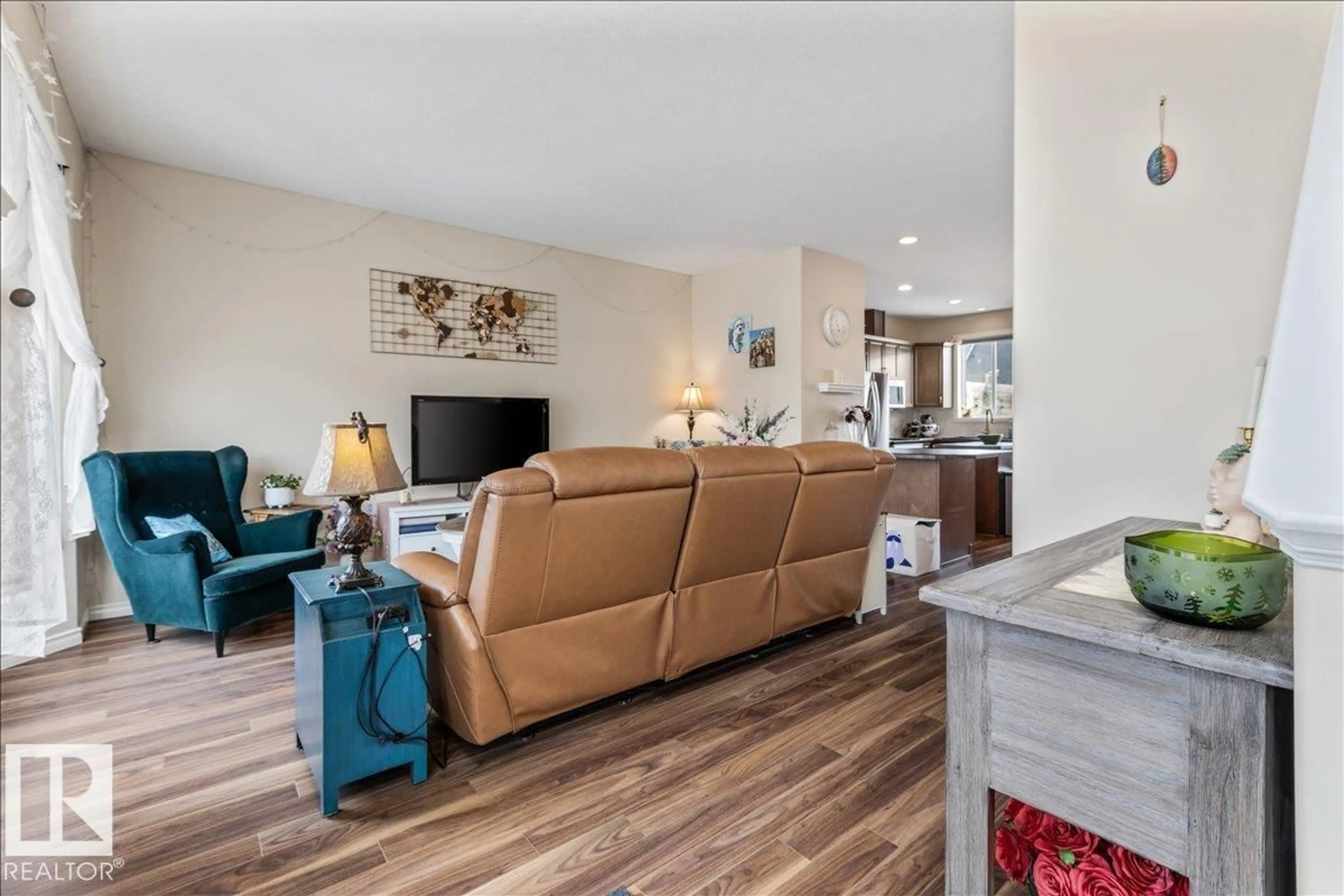 Living room with furniture, unknown for 9822 104 AVENUE, Morinville Alberta T8R0C2