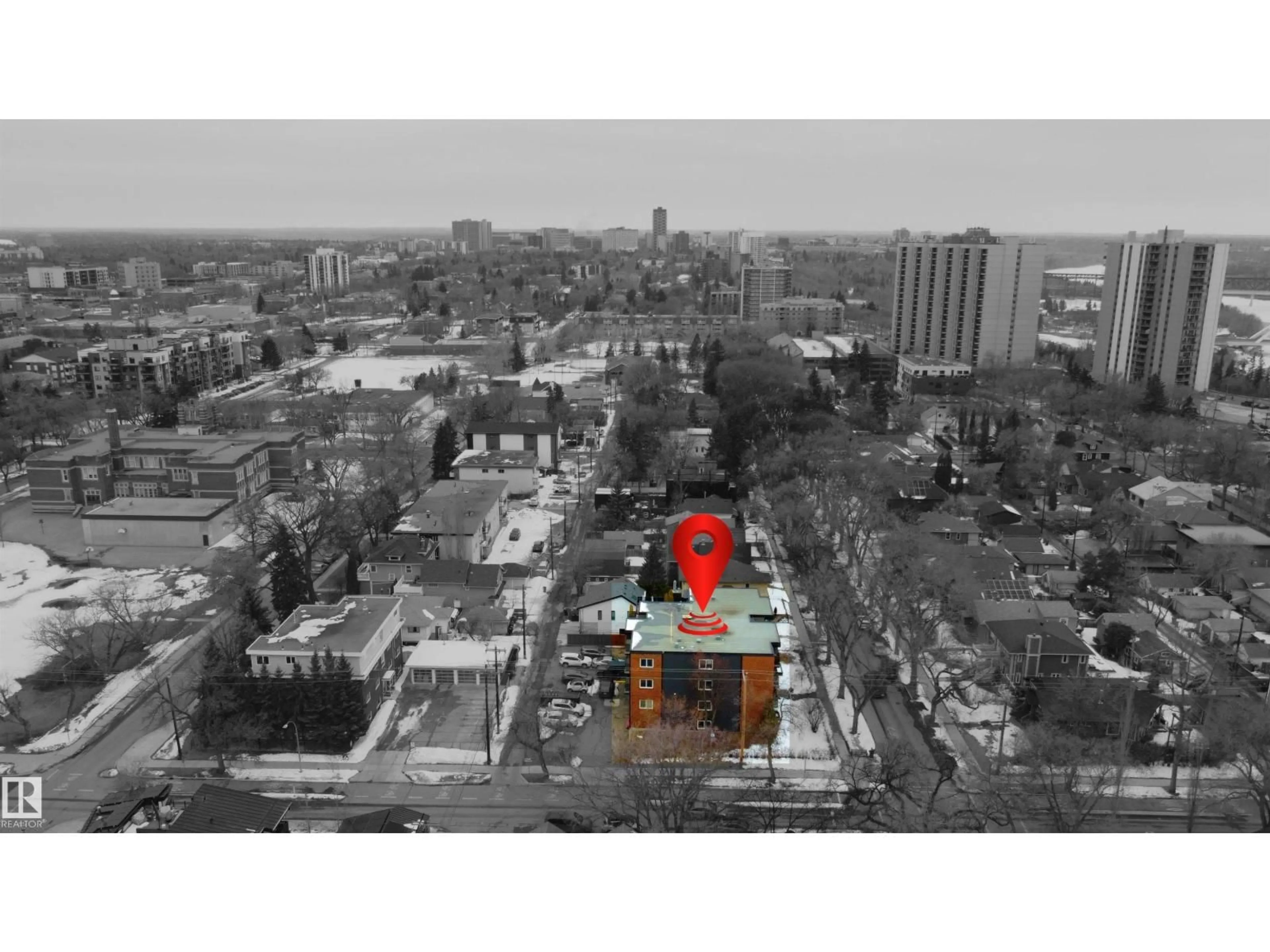 Blurry image for #203 - 10003 87 AV, Edmonton Alberta T6C2T3