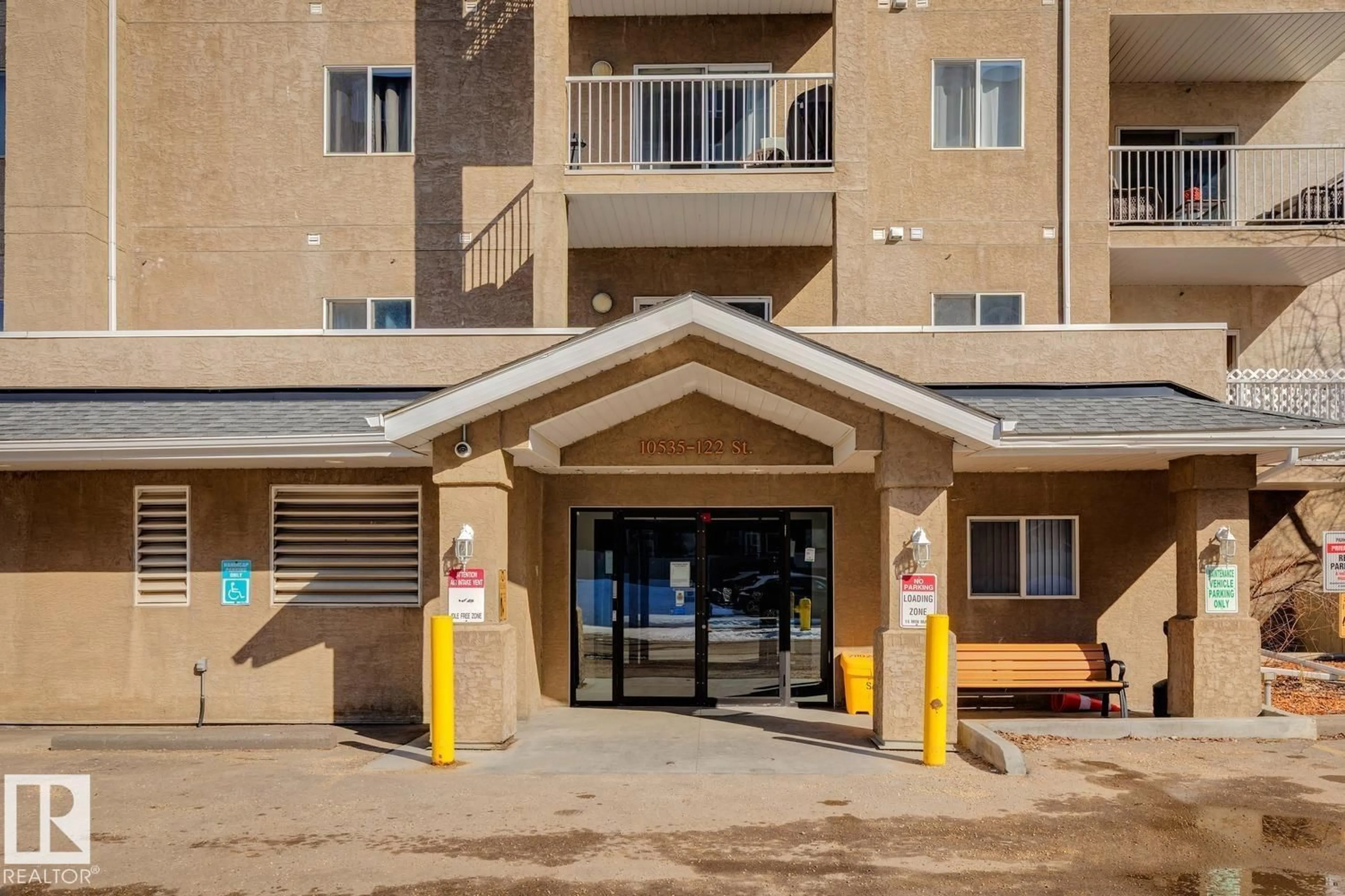 Indoor foyer for #419 - 10535 122 ST, Edmonton Alberta T5N4B7