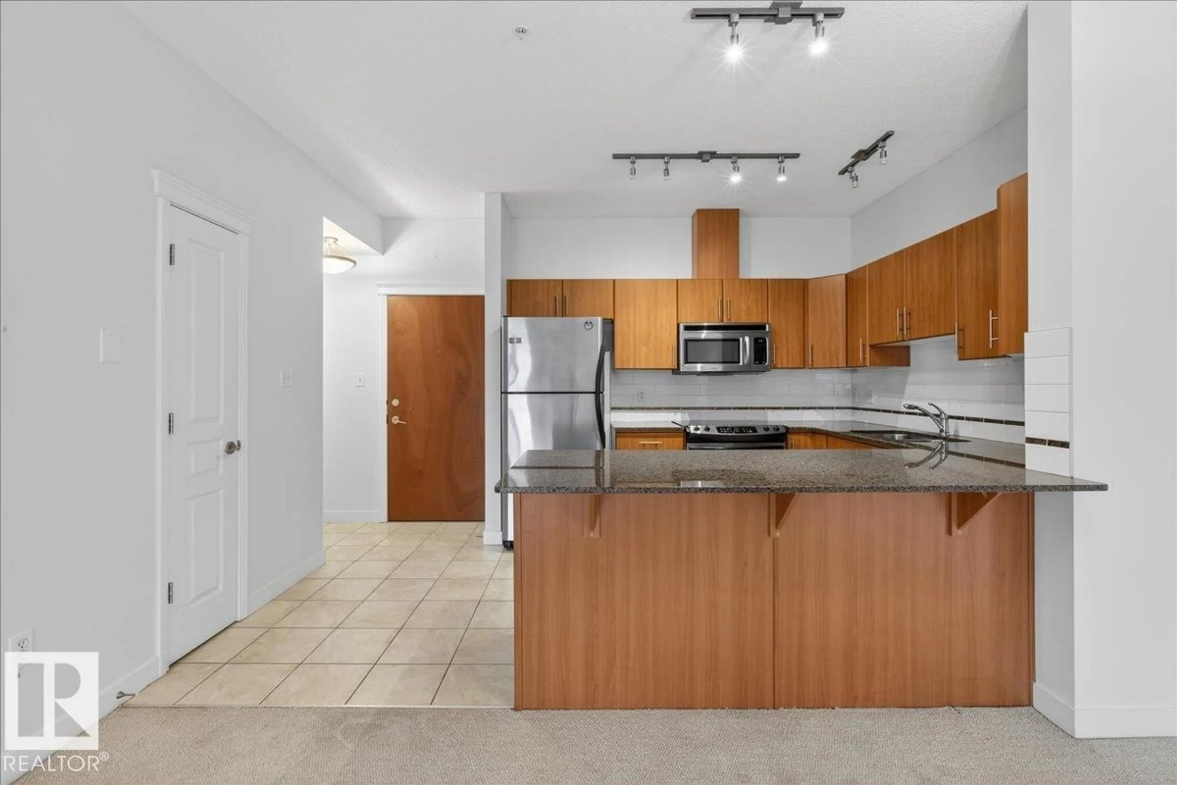 Standard kitchen, ceramic/tile floor for #303 - 10333 112 ST, Edmonton Alberta T5K0B4