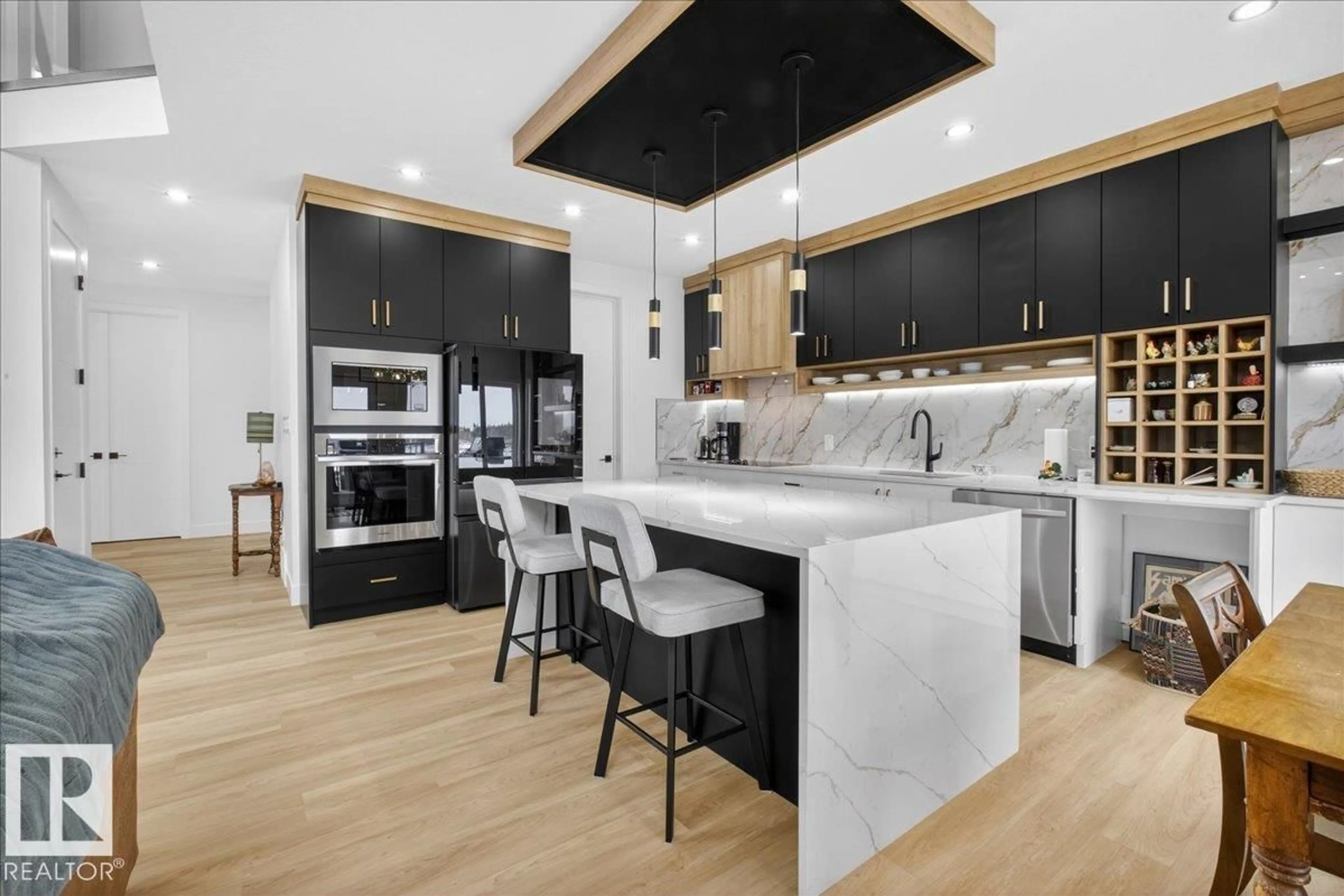 Contemporary kitchen, unknown for 1831 63 AV, Rural Leduc County Alberta T4X3A4