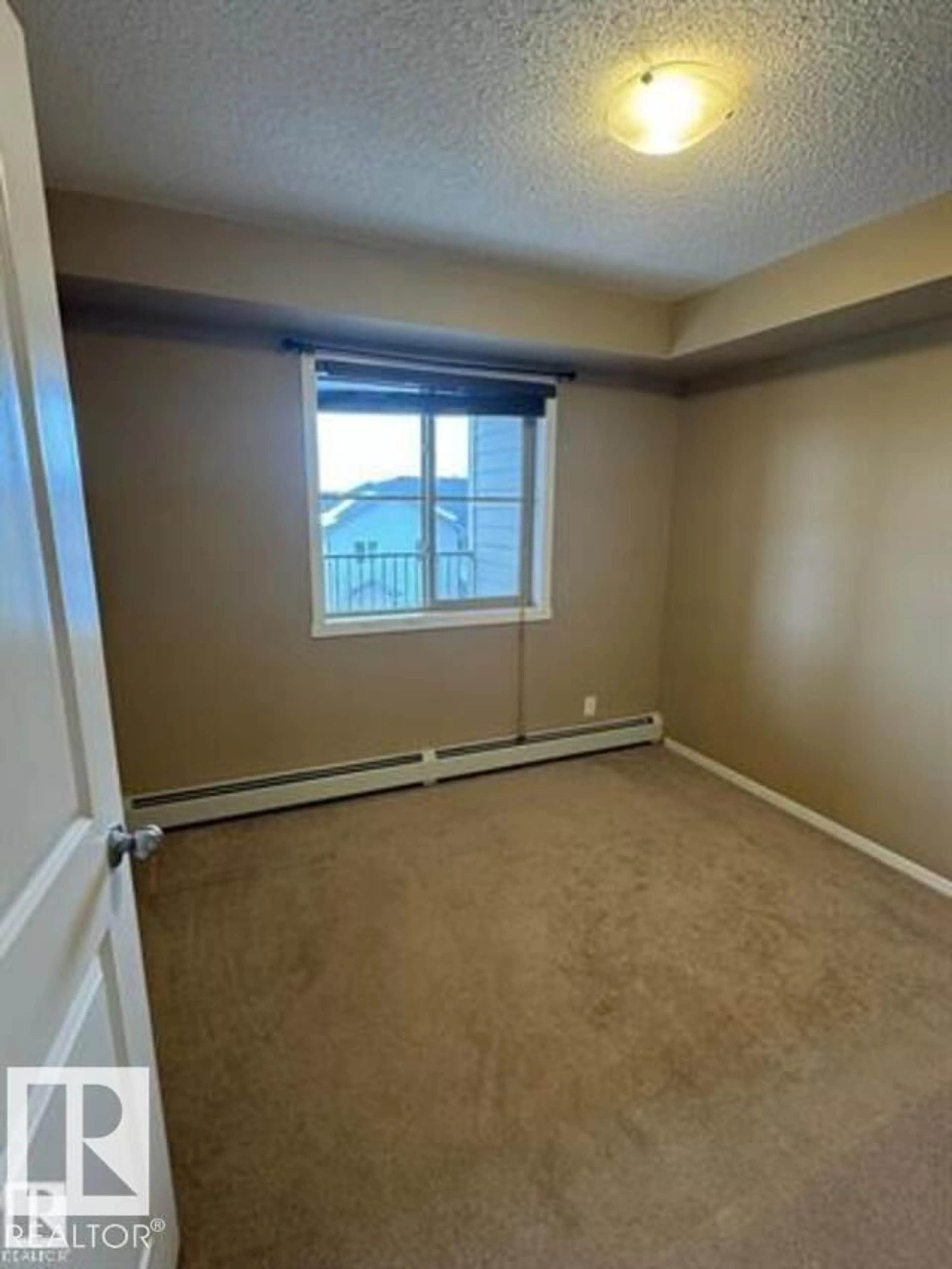 A pic of a room for #303 - 3207 JAMES MOWATT TR, Edmonton Alberta T6W3L6