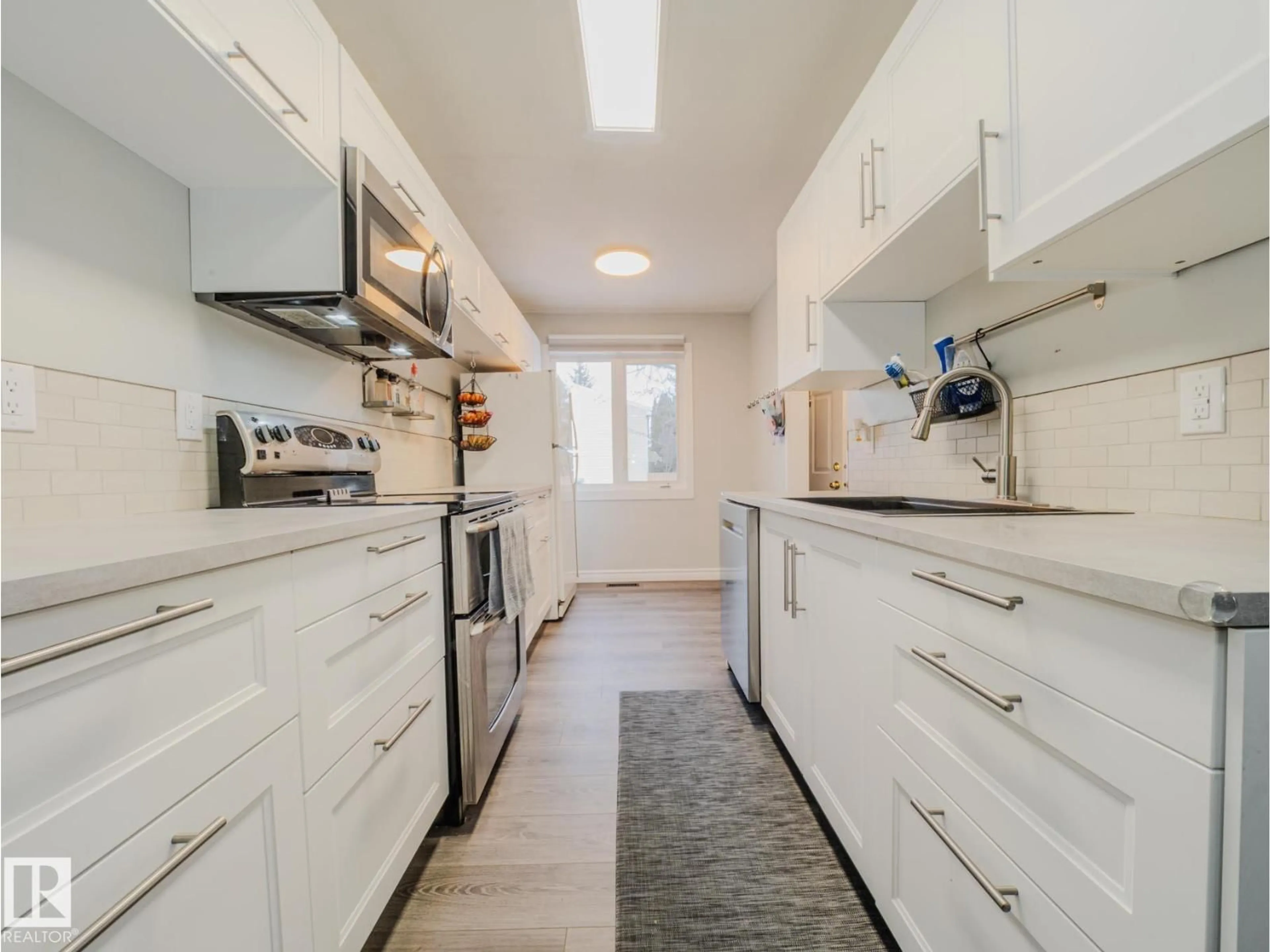 Unknown for 21F CALLINGWOOD CT, Edmonton Alberta T5T0H5