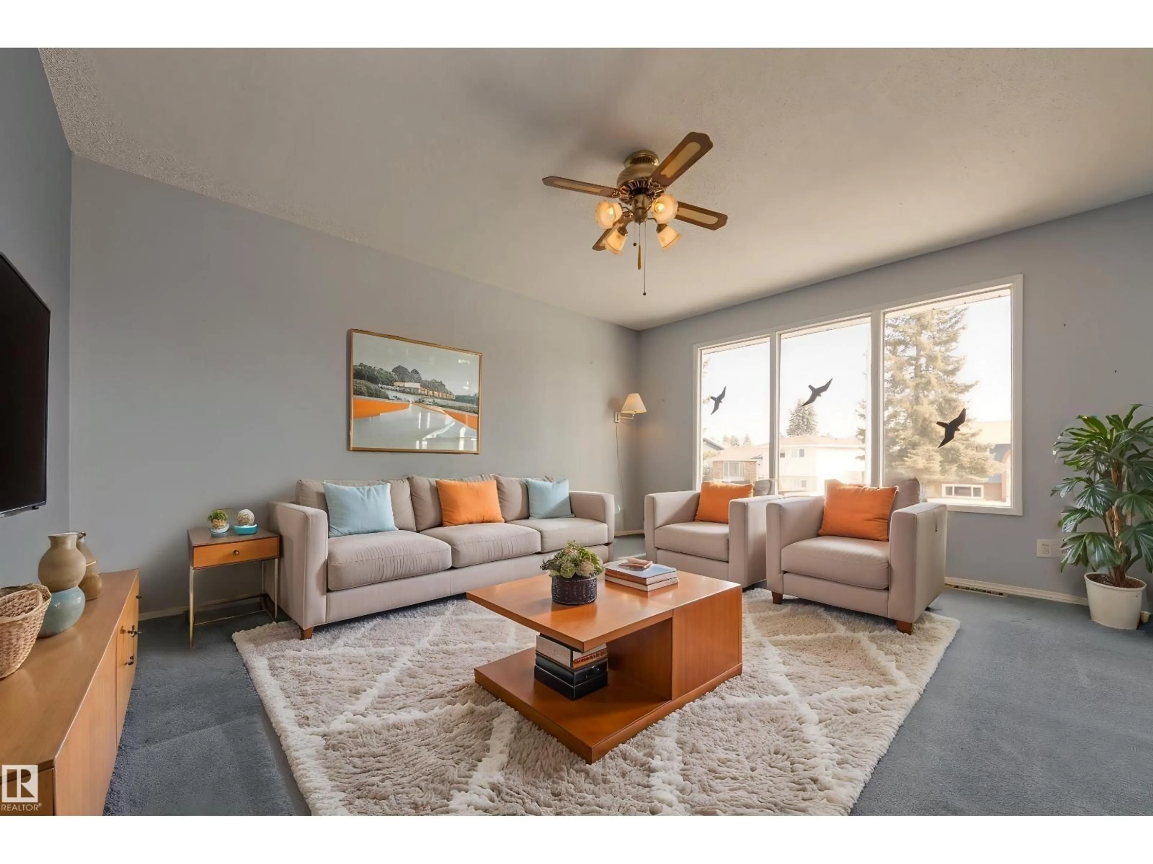 Living room with furniture, unknown for 2058 74 ST, Edmonton Alberta T6M1T7