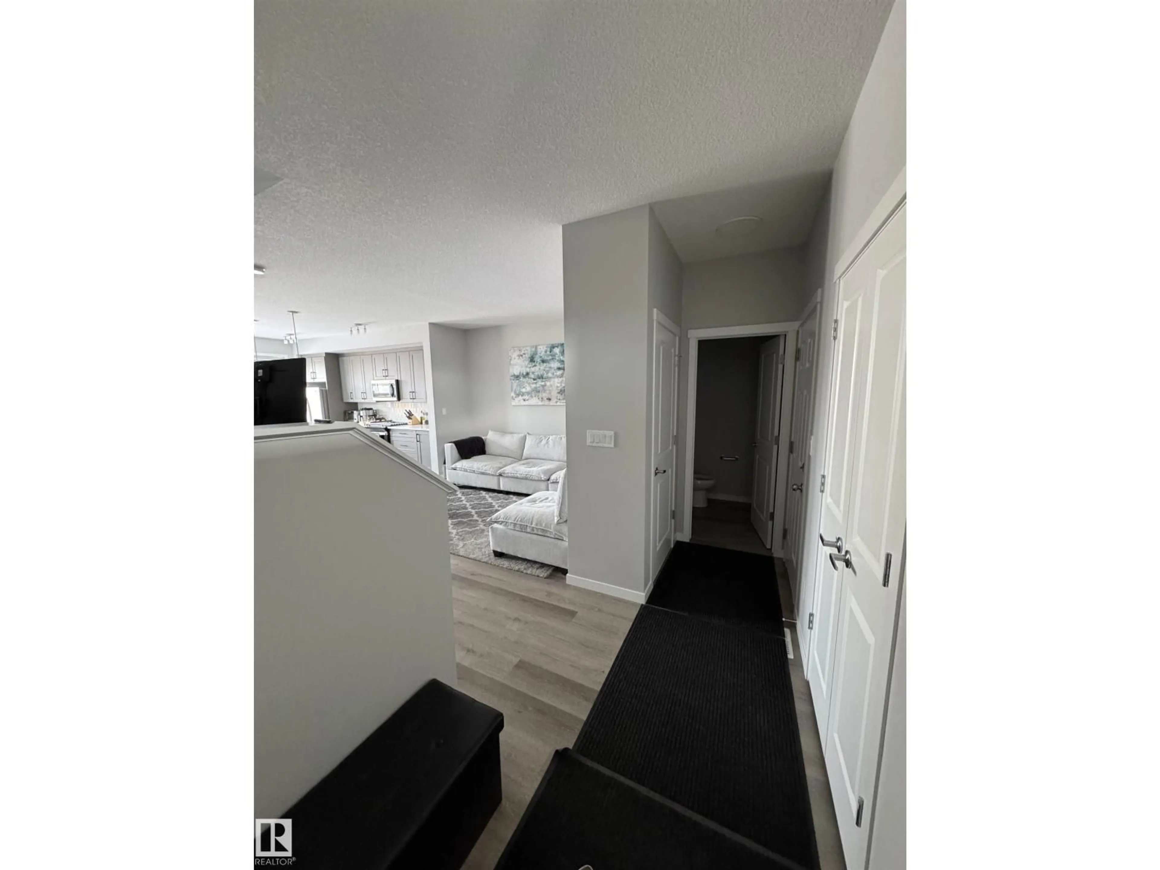 A pic of a room for 2514/2518 151A AV, Edmonton Alberta T5Y3Z2