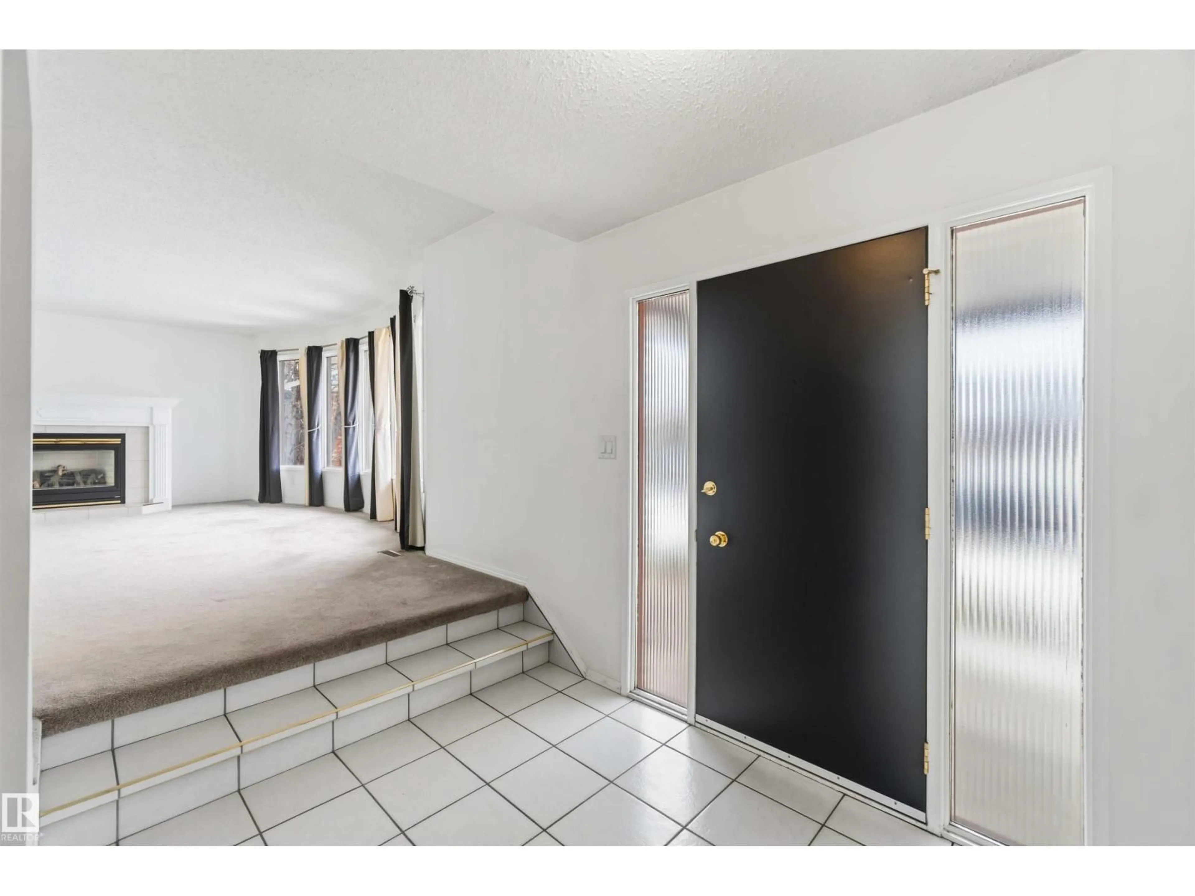 Unknown for 17919 94 AV, Edmonton Alberta T5T1Y3