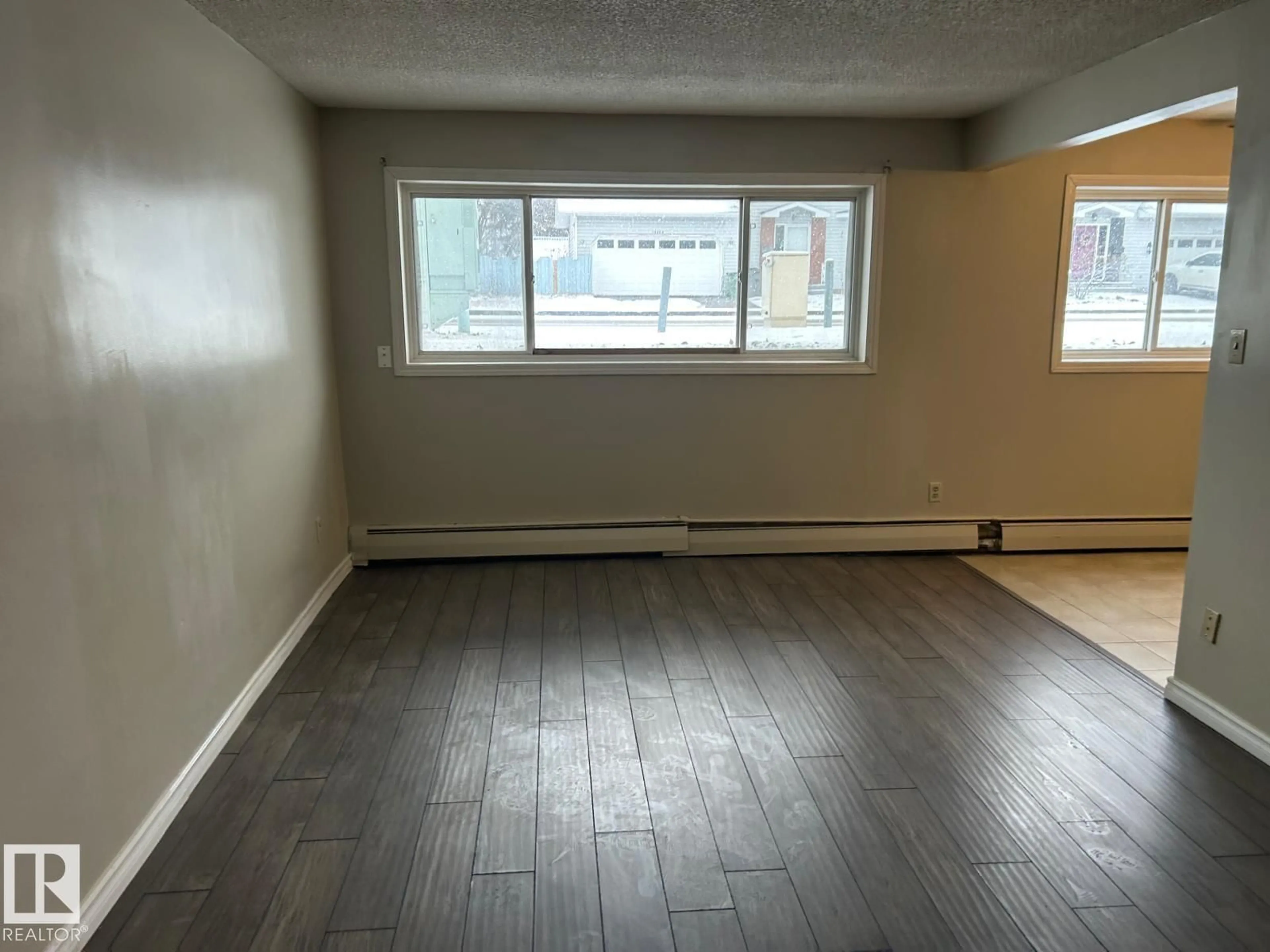 A pic of a room for #4 - 10164 150 ST, Edmonton Alberta T5P1P1