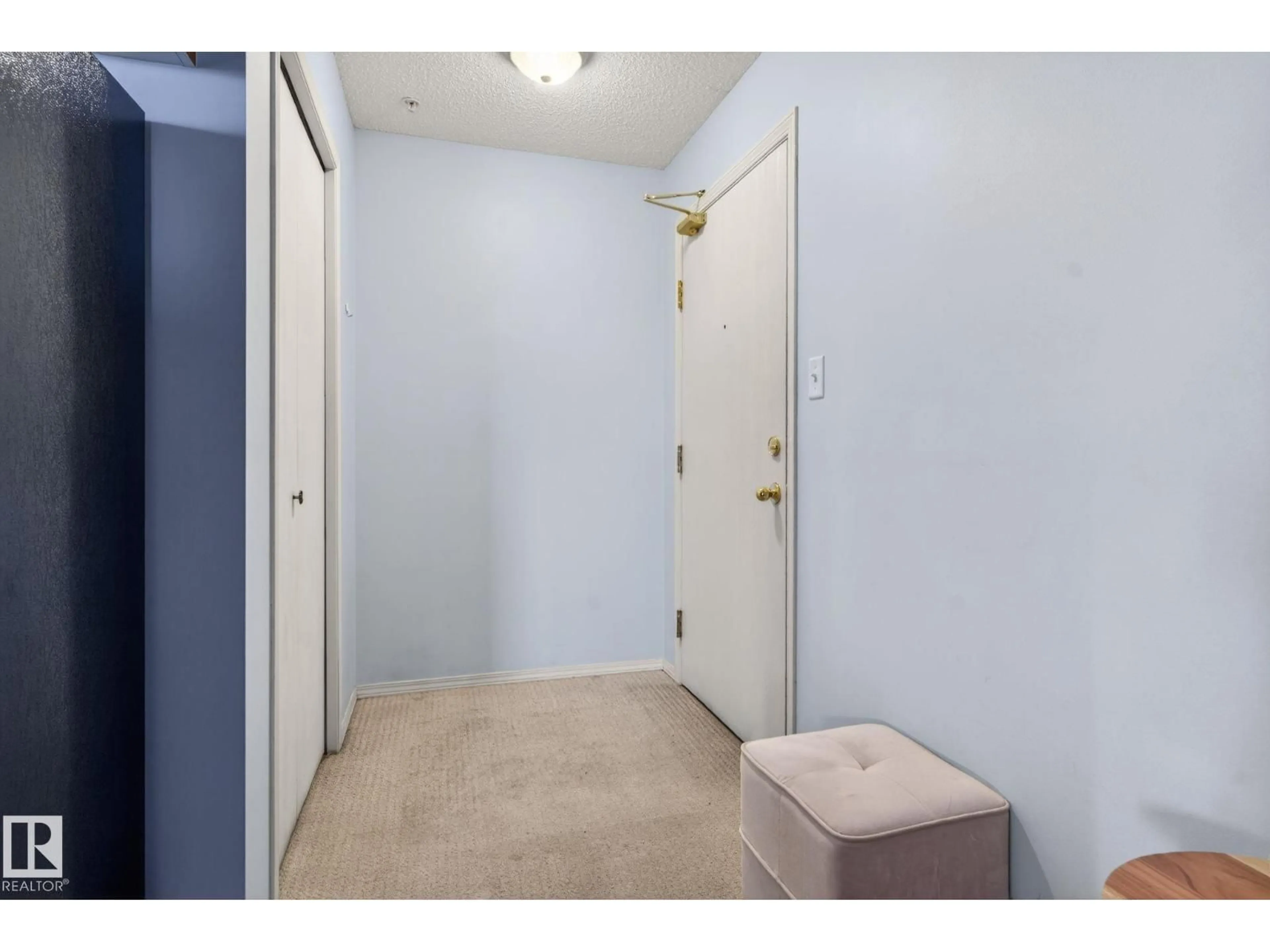 Indoor entryway for 2430 - 423 GUARDIAN RD, Edmonton Alberta T5T6X9