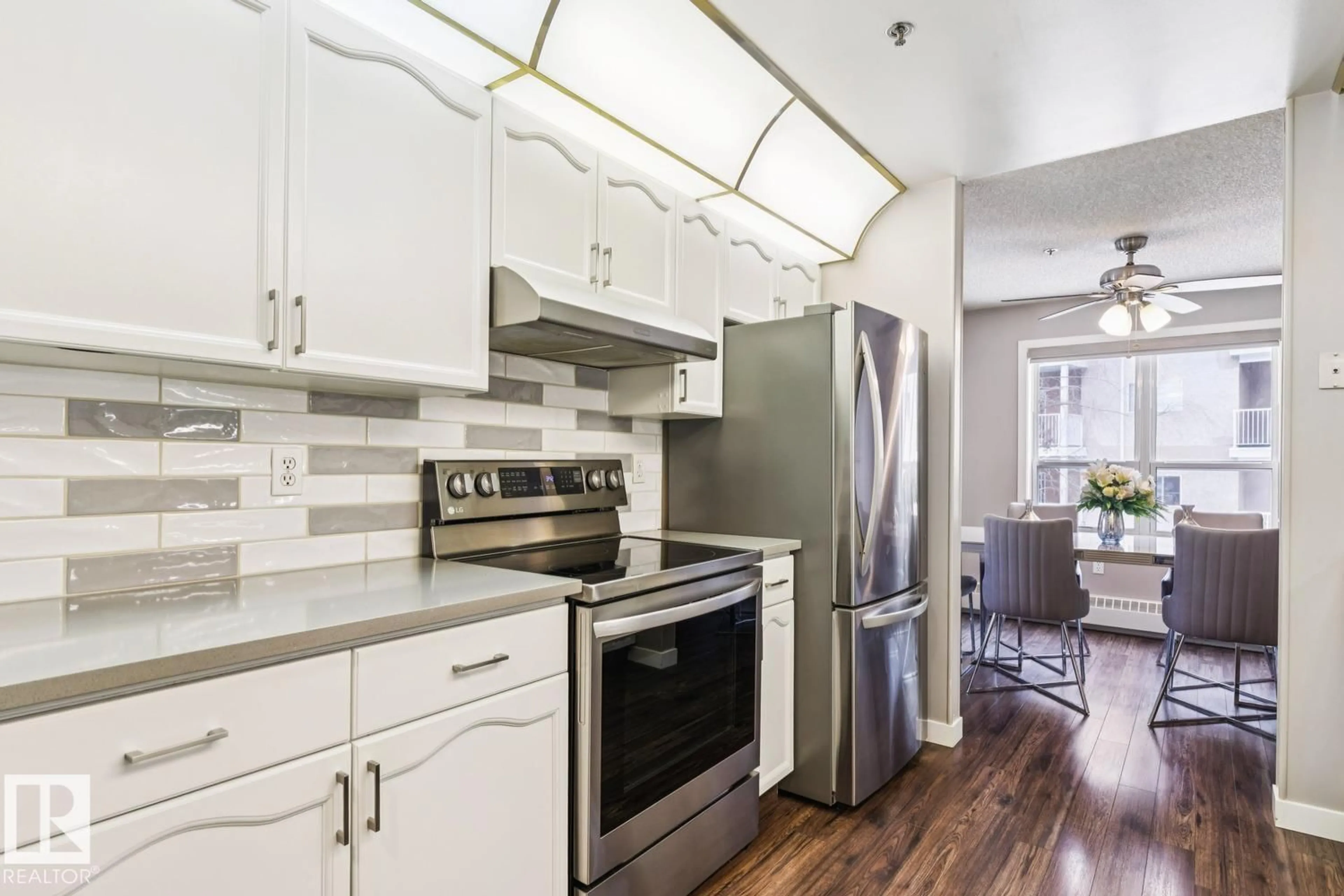 Unknown for 202 - 17511 98A AV, Edmonton Alberta T5T6A2