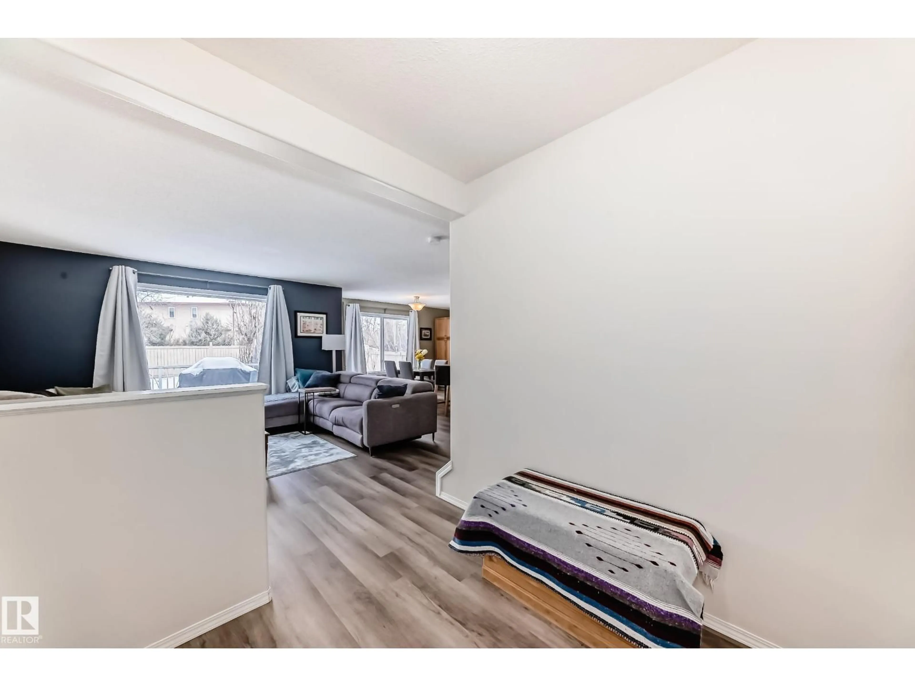 A pic of a room for NW - 3132 33 AV, Edmonton Alberta T6T1X2