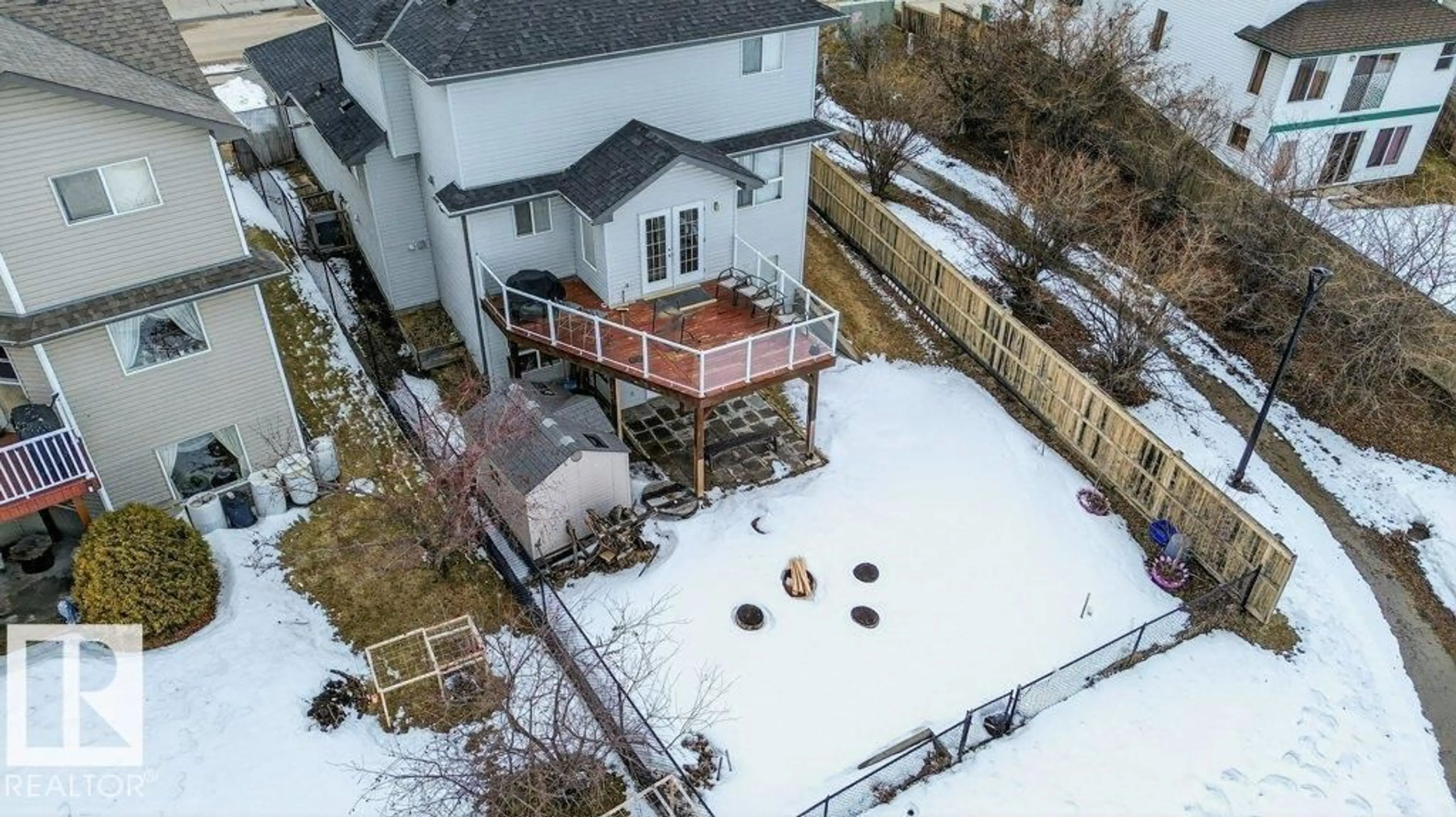 A pic from outside/outdoor area/front of a property/back of a property/a pic from drone, unknown for 16107 92 ST, Edmonton Alberta T5Z3N1