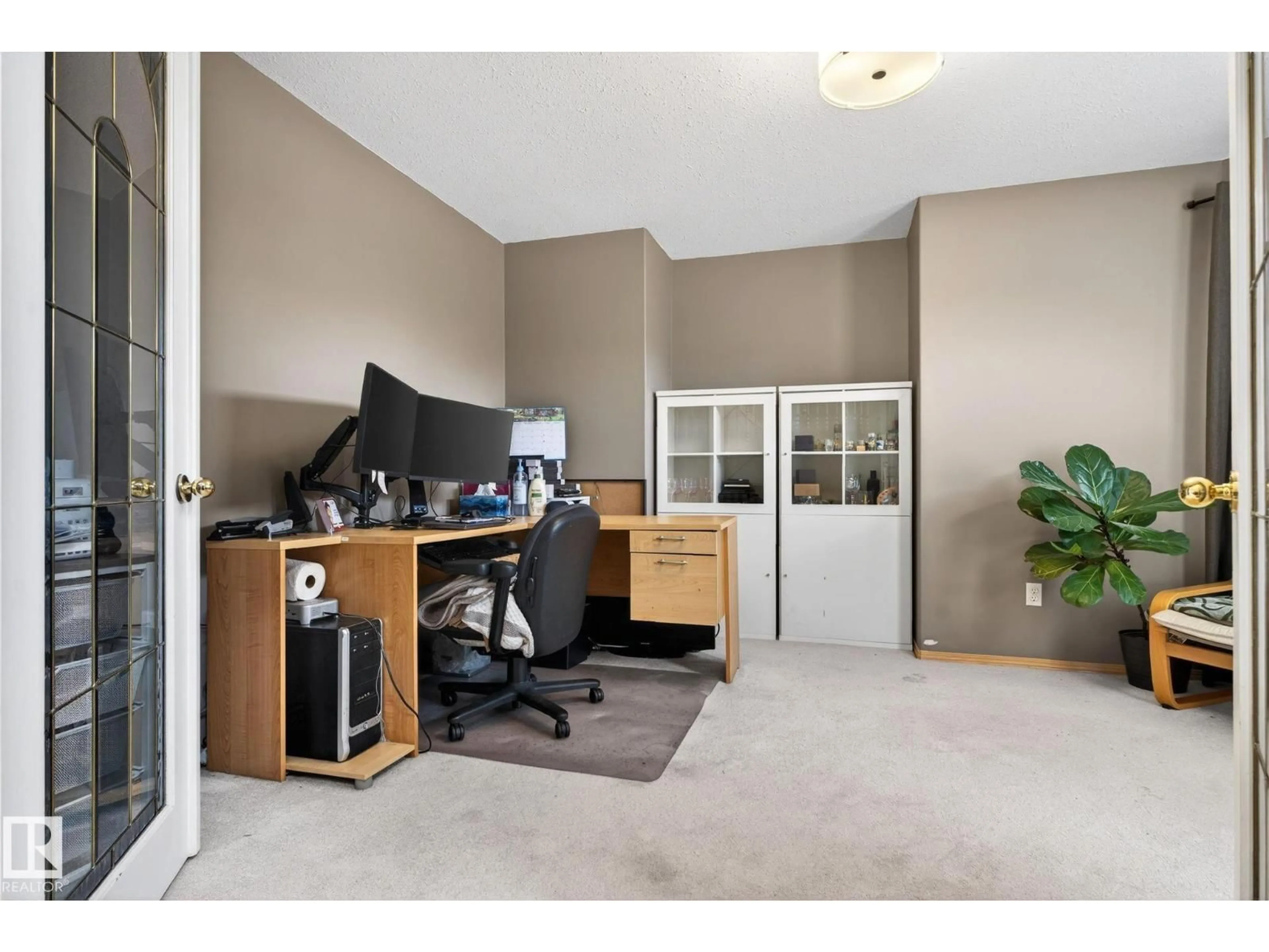 A pic of a room for 8365 162 AV, Edmonton Alberta T5Z3K6