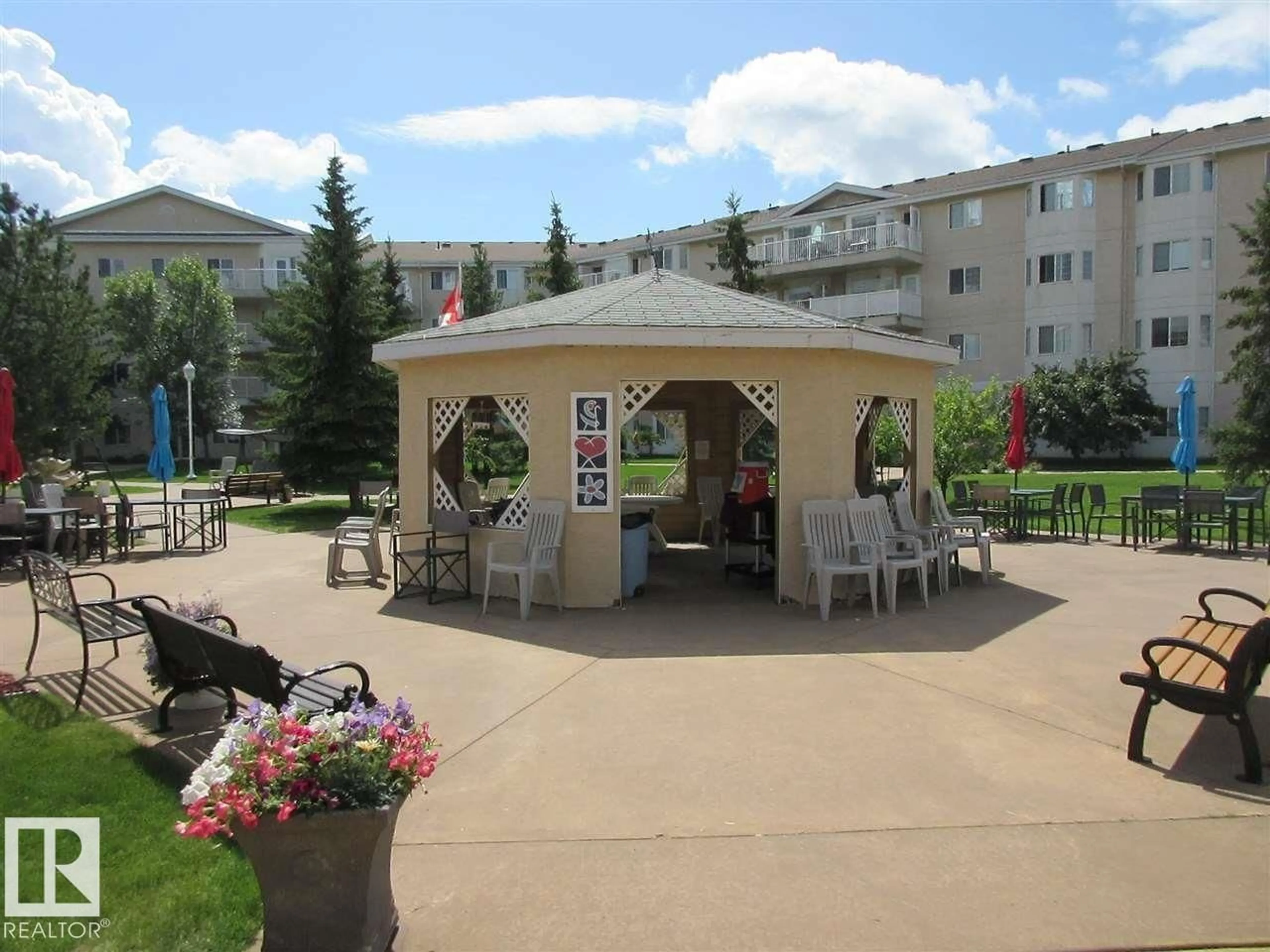 Patio, mountain view for 252 13441 127 ST NW, Edmonton Alberta T5L5B6