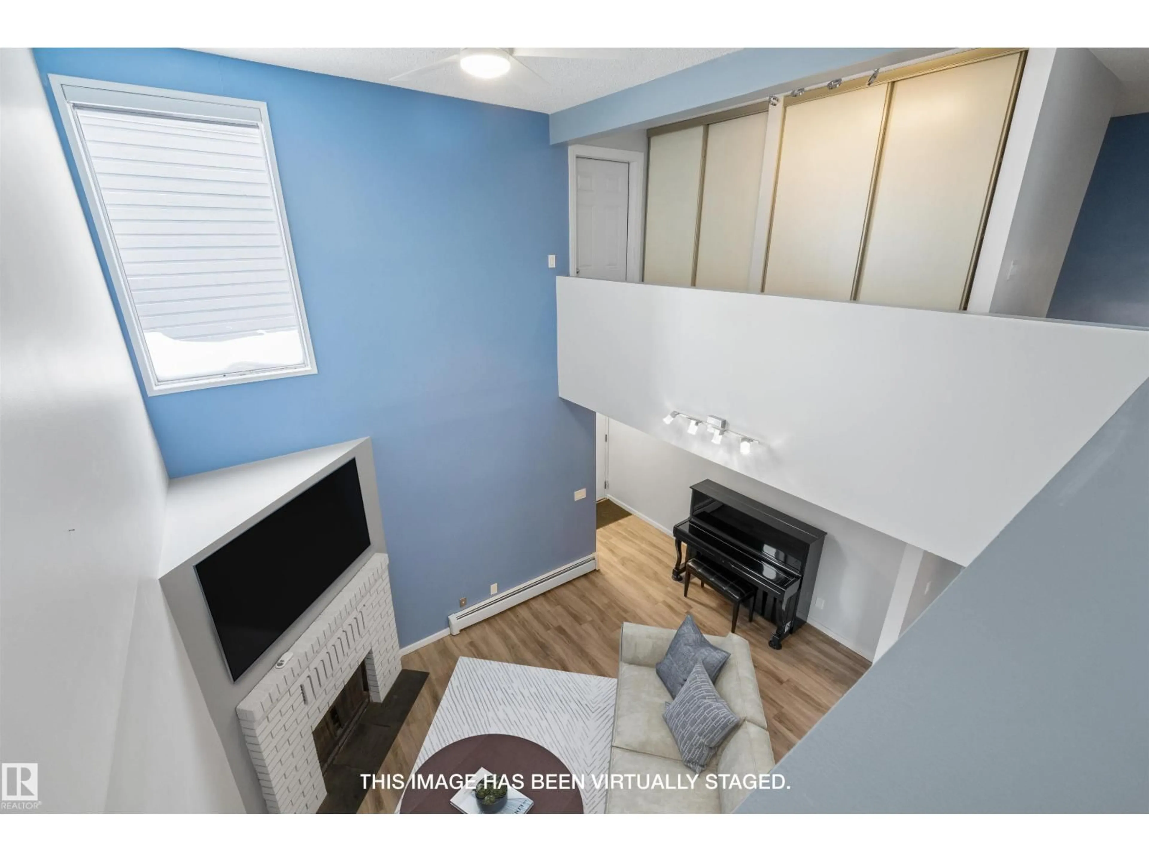 A pic of a room for #13 - 10032 113 ST, Edmonton Alberta T5K1N8