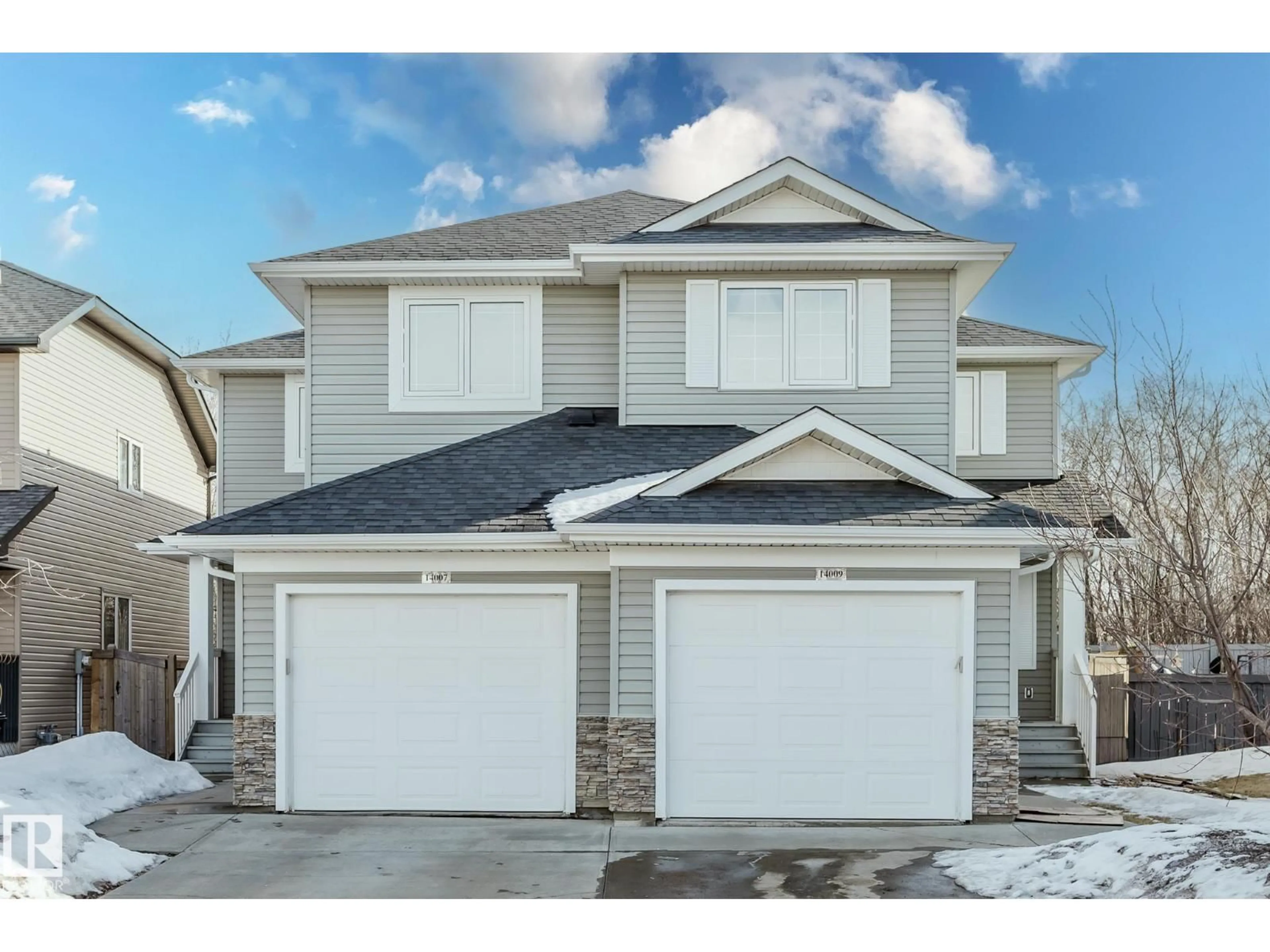 Home with vinyl exterior material, street for 14009 164 AV, Edmonton Alberta T6V0K6