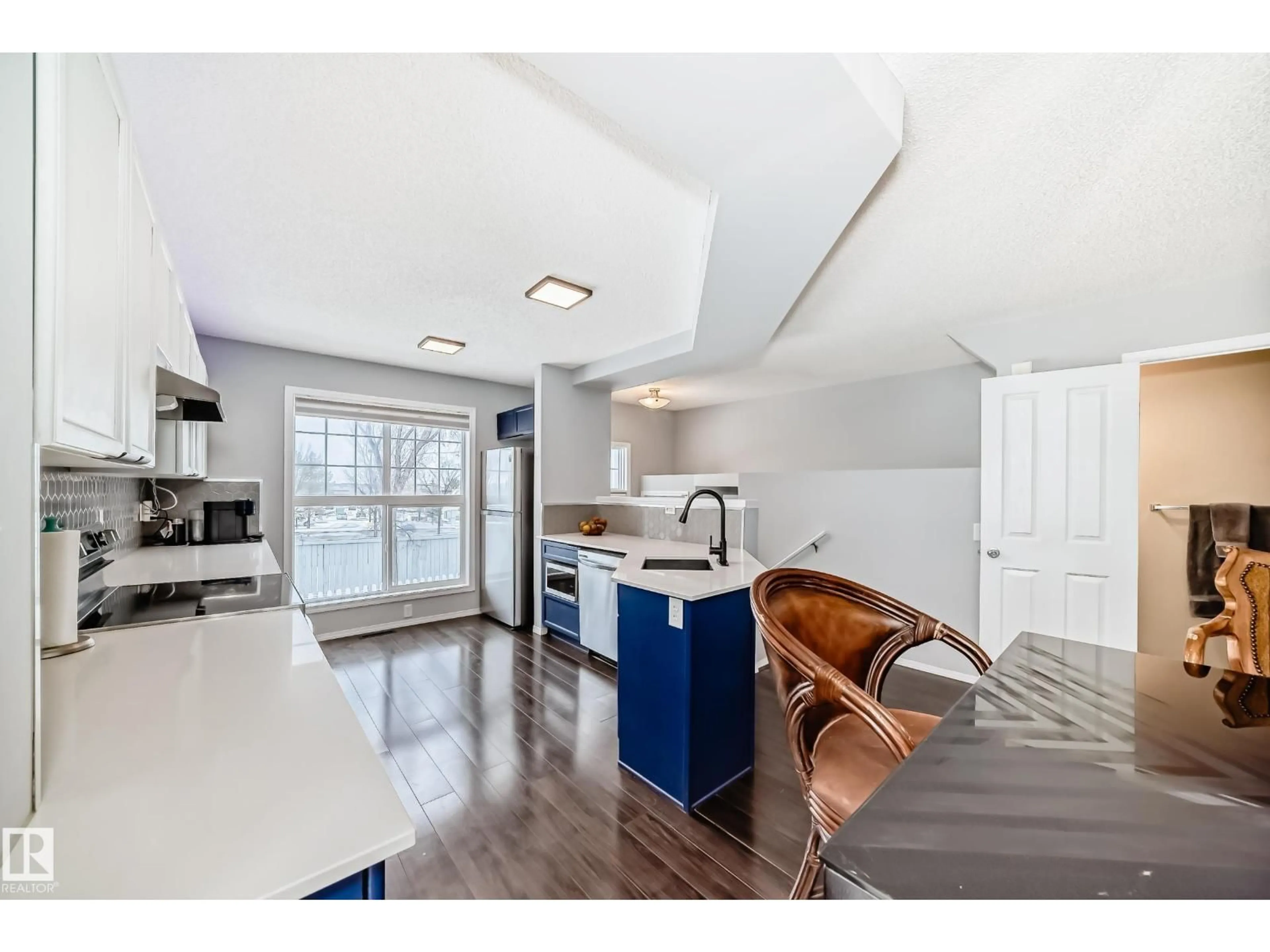 Open concept kitchen, unknown for 177 5604 199 ST NW, Edmonton Alberta T6M2Z9