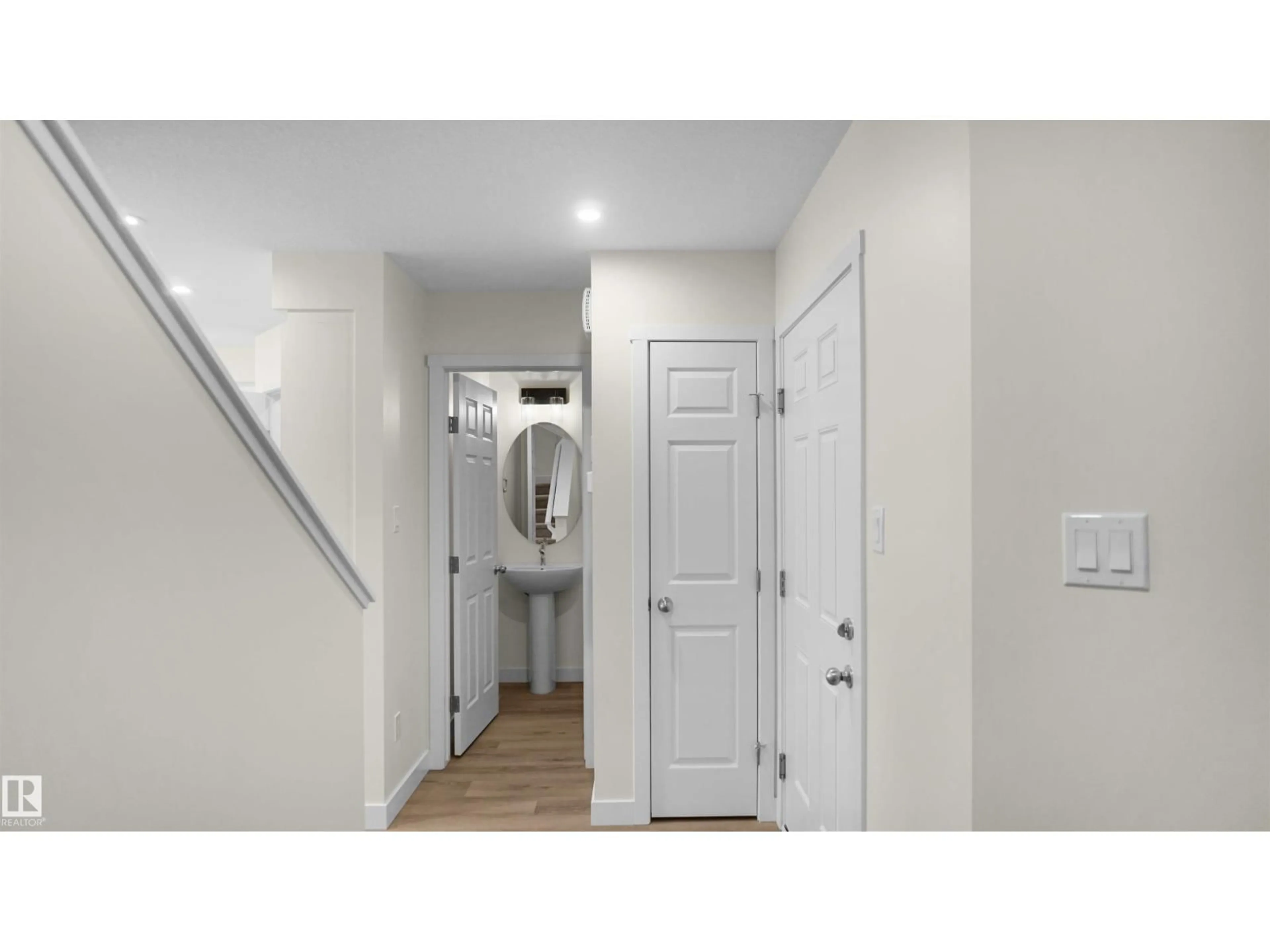 Indoor entryway for 18828 29 AV, Edmonton Alberta T6M3C3
