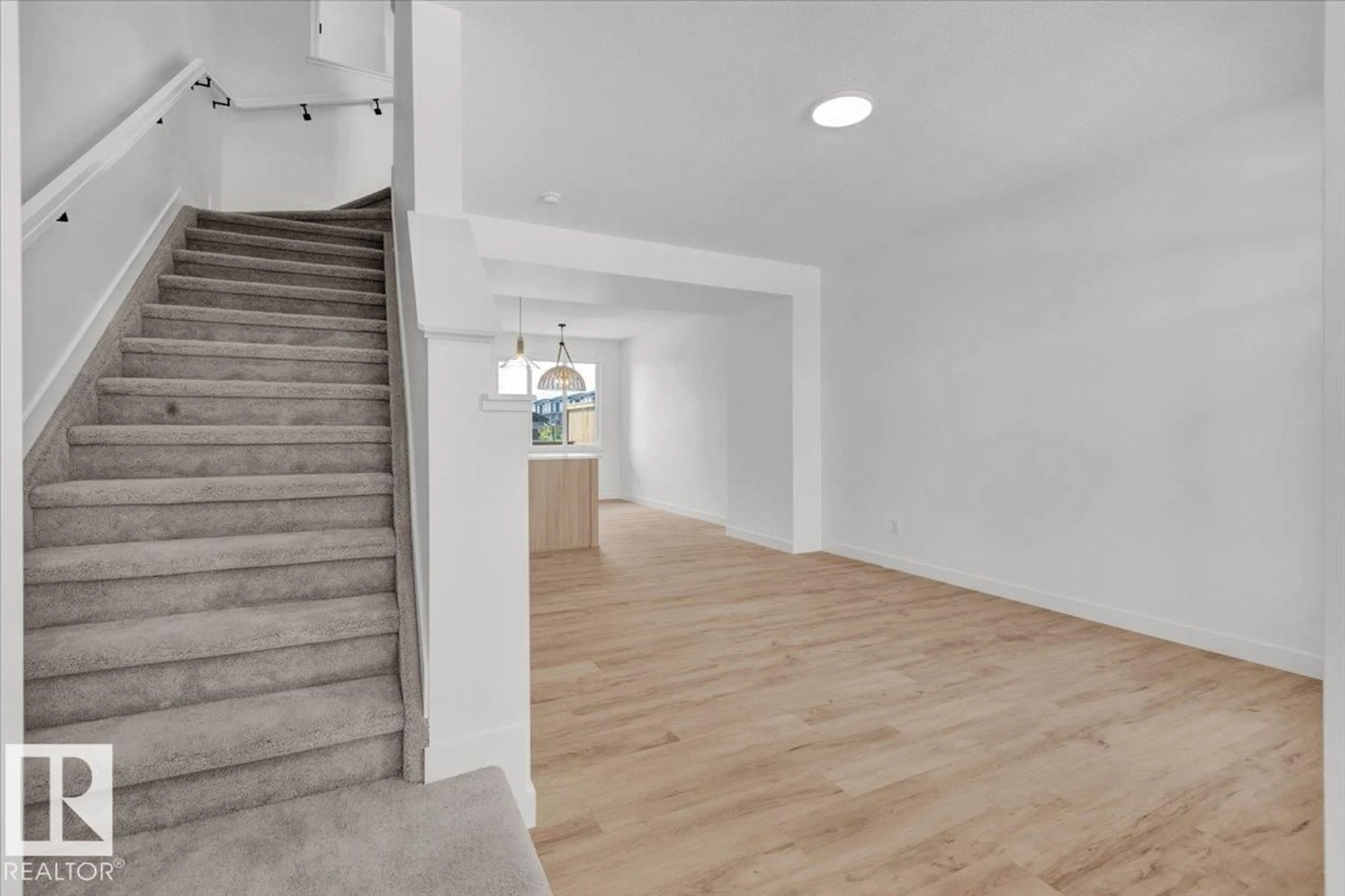 Unknown for 1309 KESWICK DR, Edmonton Alberta T6W4V8