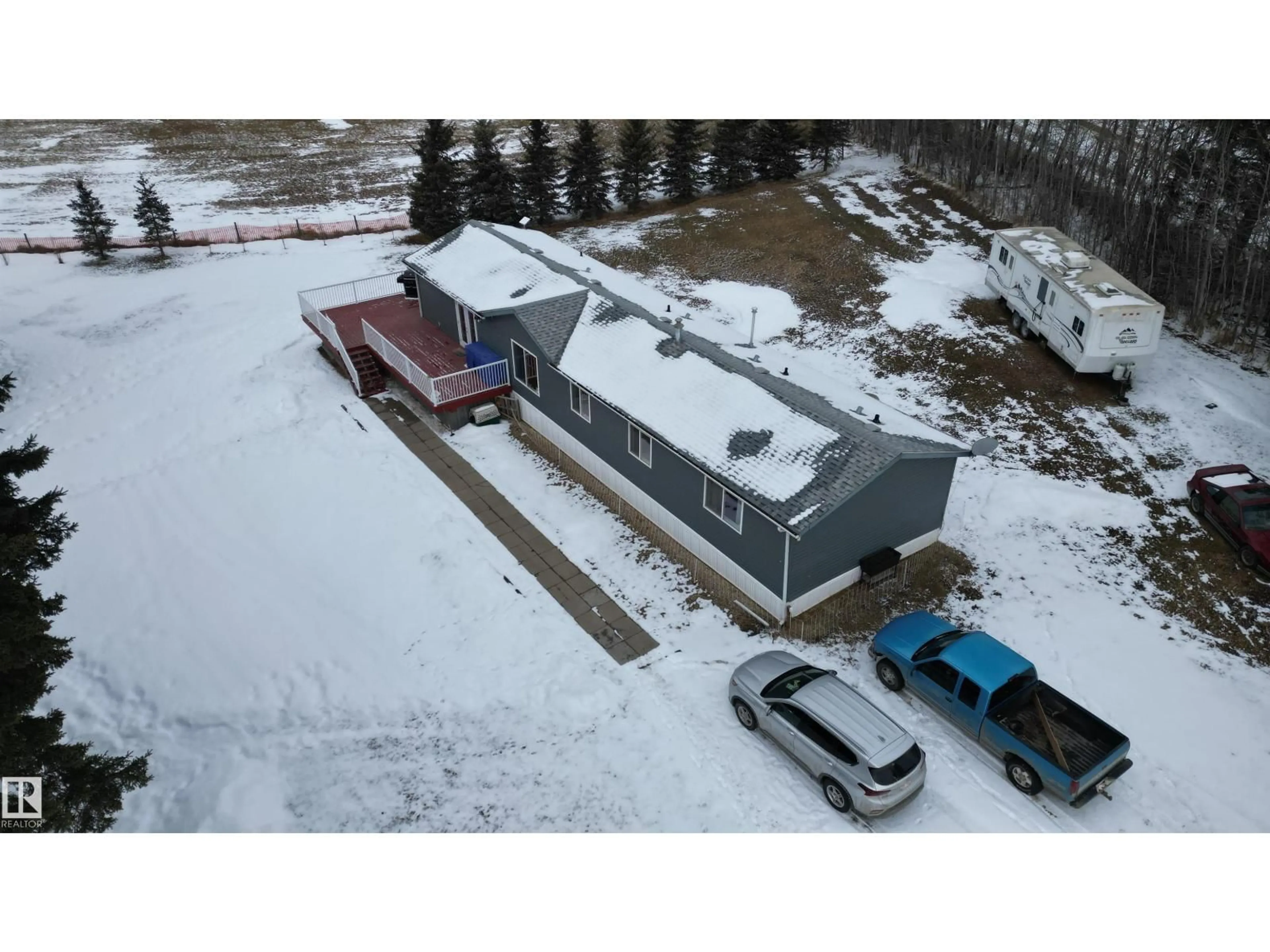 A pic from outside/outdoor area/front of a property/back of a property/a pic from drone, building for 56326 RGE RD 65, Rural Lac Ste. Anne County Alberta T0E2A0