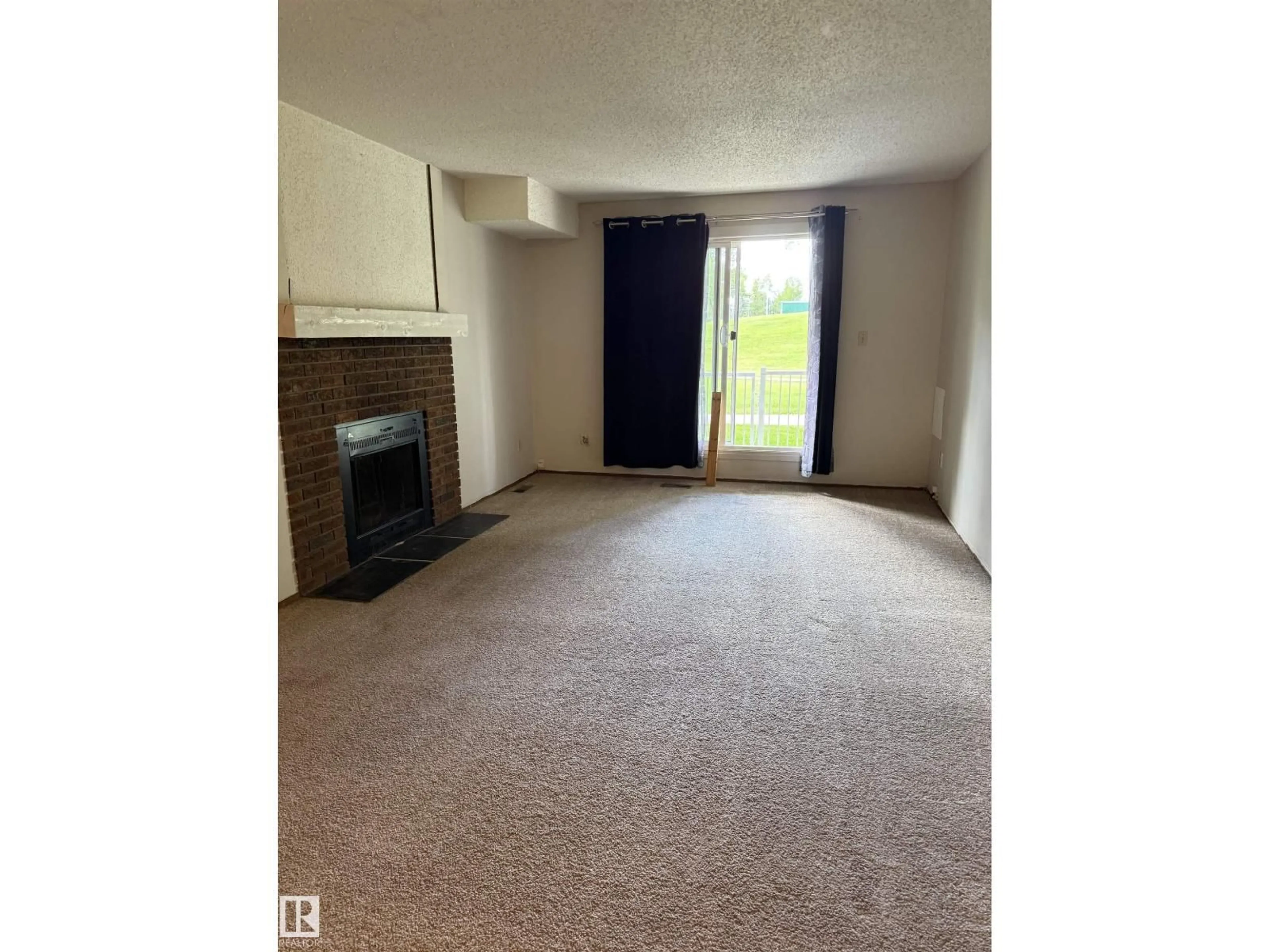 A pic of a room for #105 - 6212 180 ST, Edmonton Alberta T5T2T2