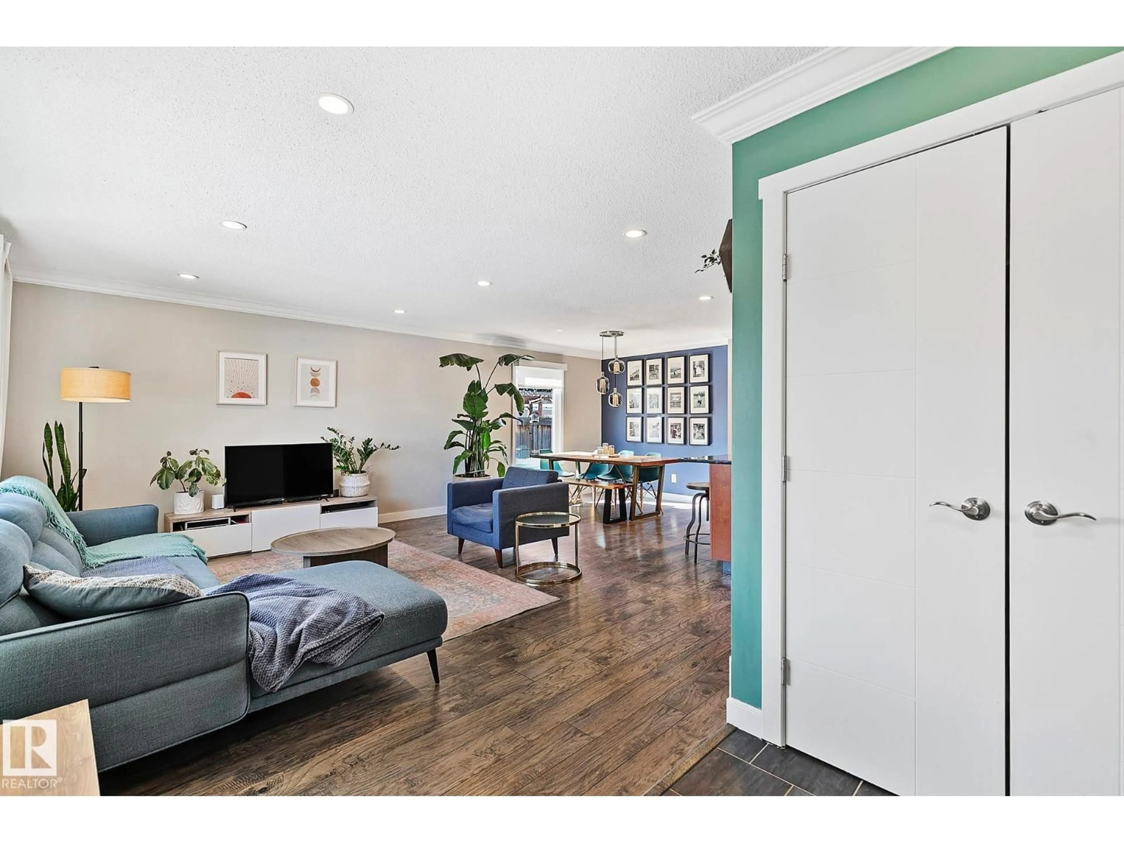 Unknown for 7720 158 ST, Edmonton Alberta T5R2B7