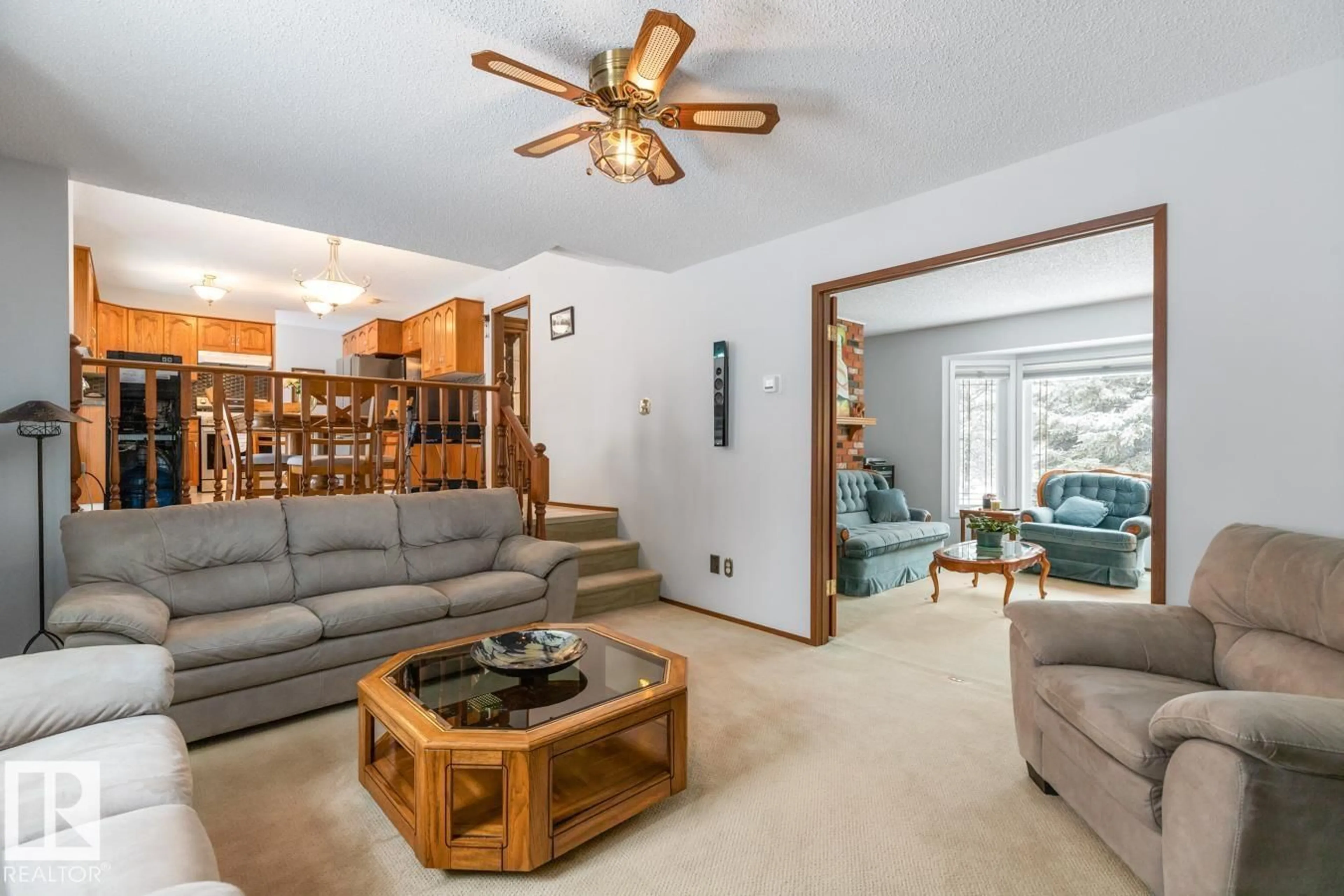 Living room with furniture, unknown for 52150 - 206 RGE ROAD 221 RGE ROAD, Rural Strathcona County Alberta T8E1C8