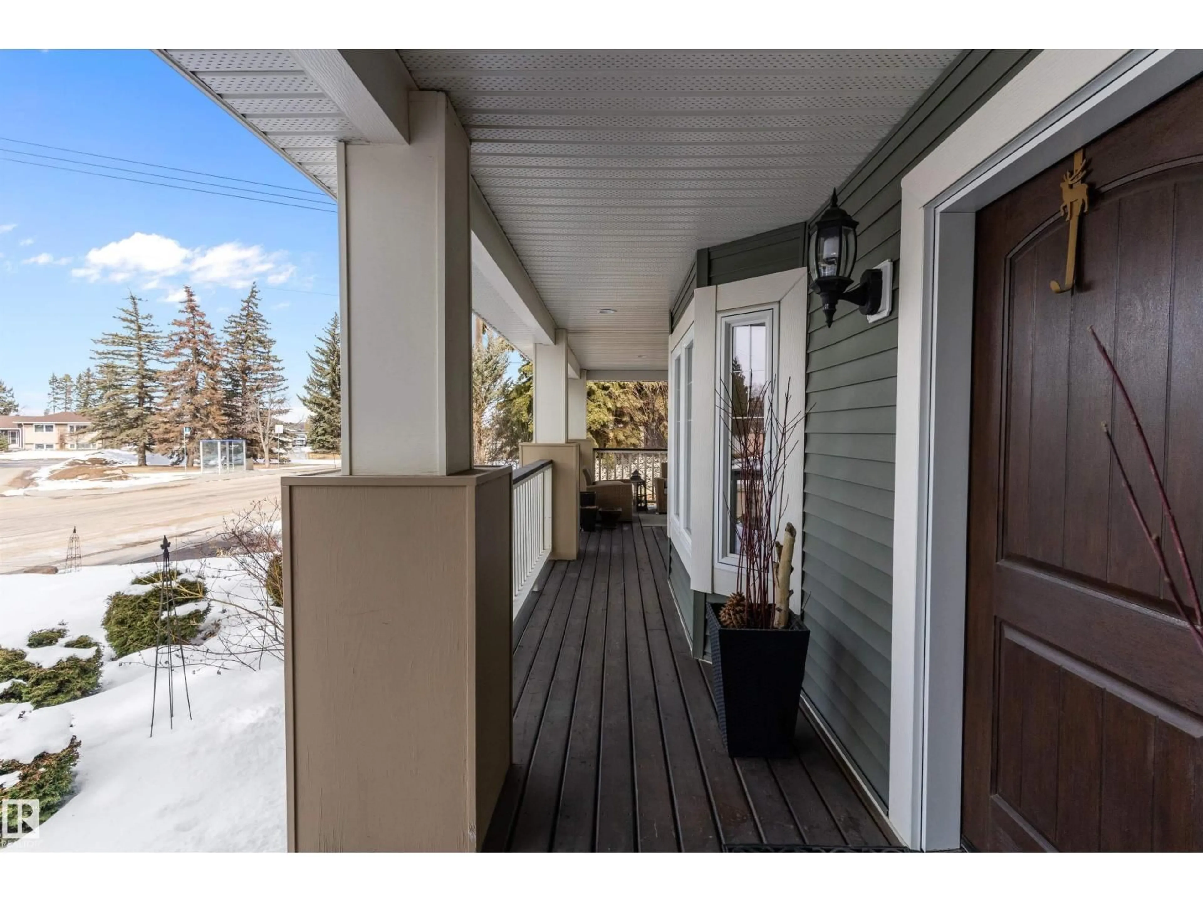 Indoor entryway for NW - 10765 65 ST, Edmonton Alberta T6A2P3