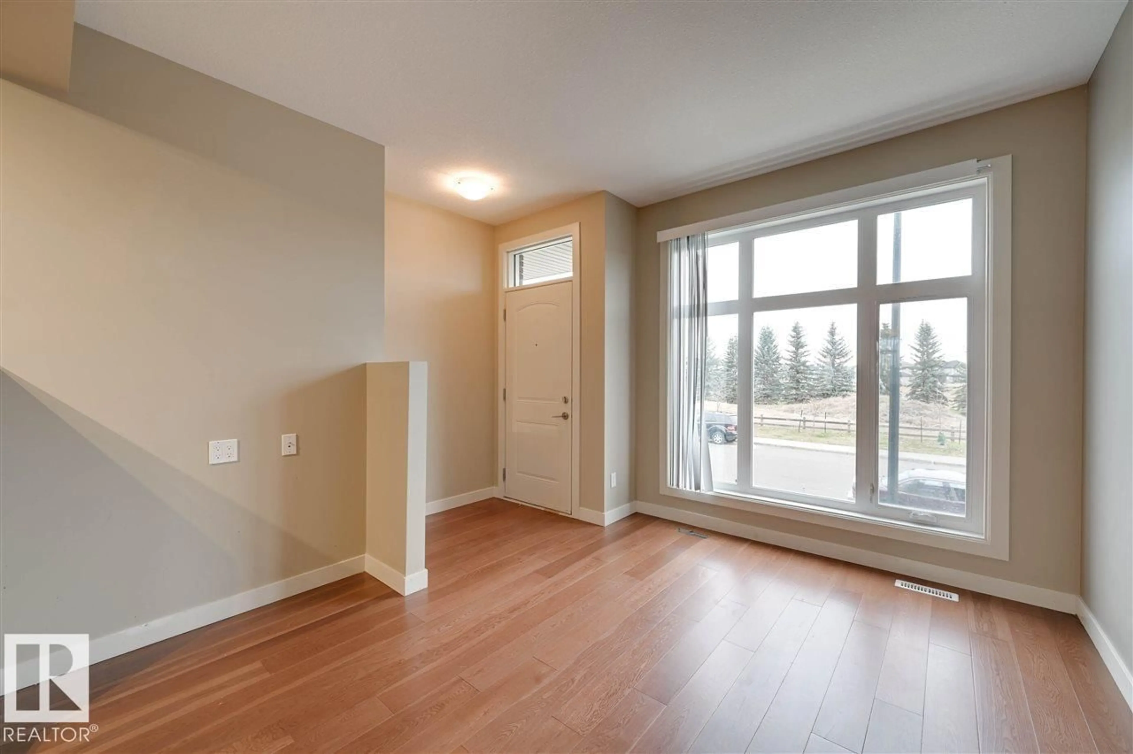 Unknown for 1647 CUNNINGHAM WY, Edmonton Alberta T6W0V8