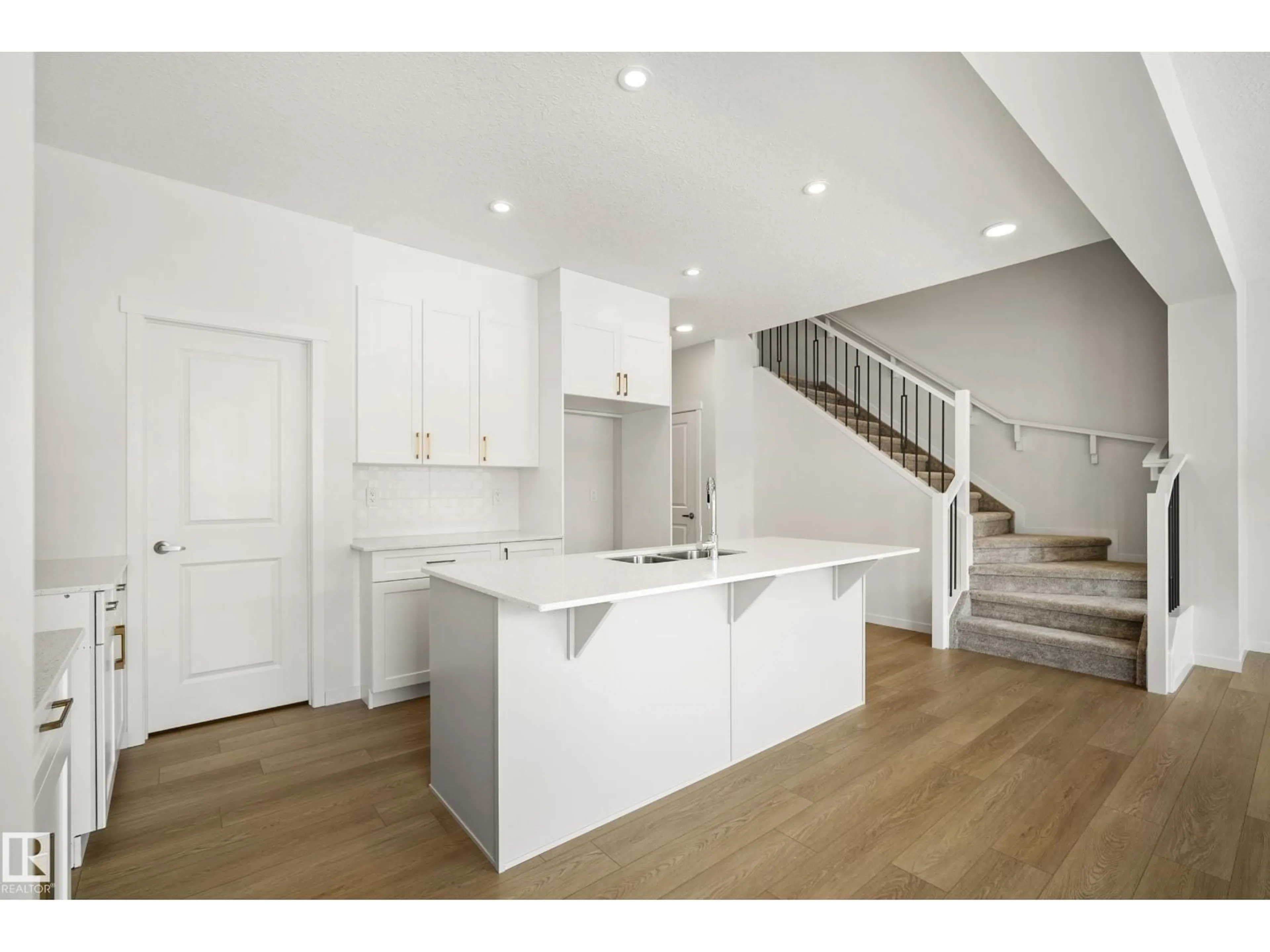 Open concept kitchen, unknown for 301 RANCHER RD, Ardrossan Alberta T8E0B6