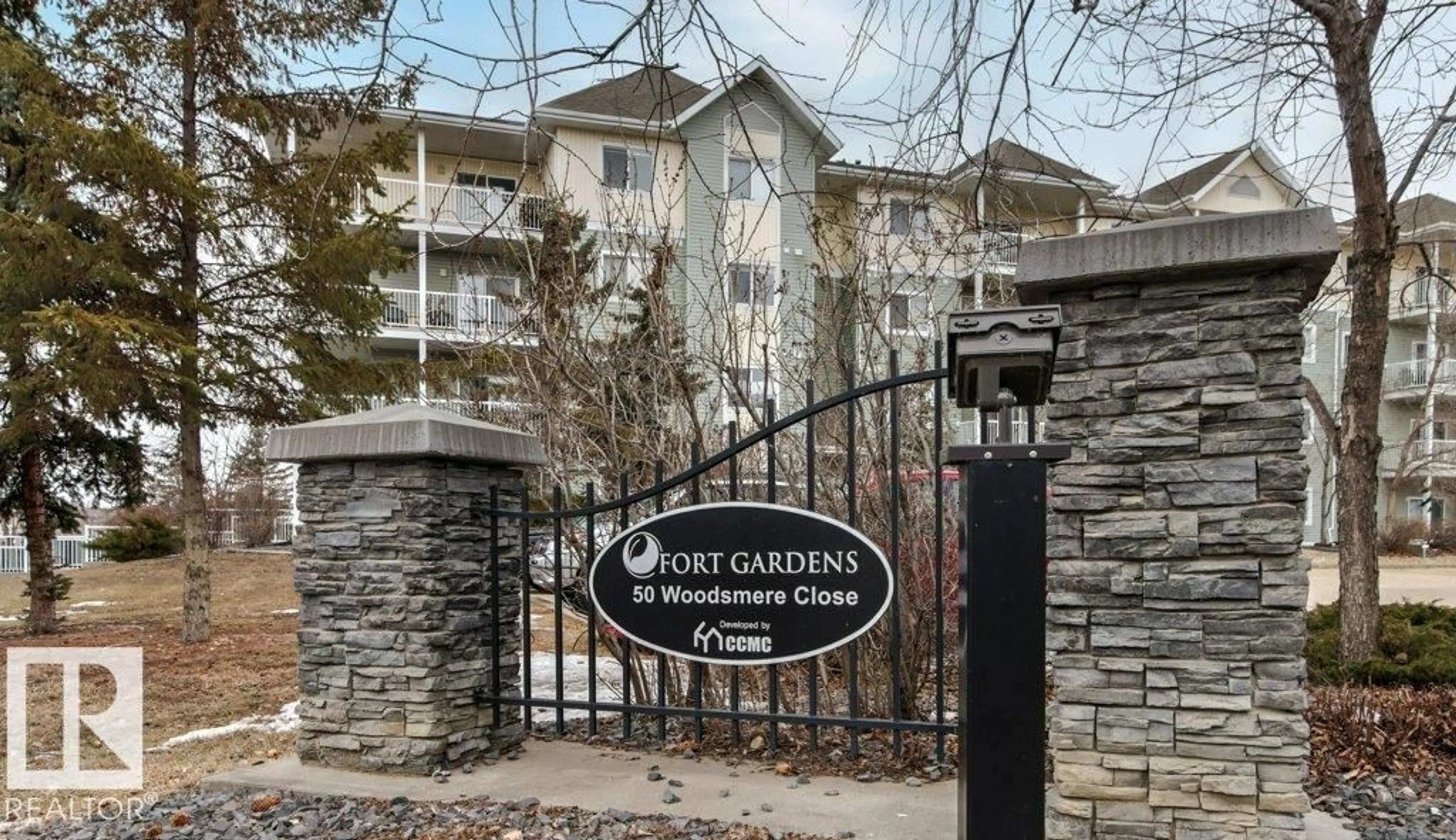 Indoor entryway for 50 - 336 WOODSMERE, Fort Saskatchewan Alberta T8L4N9